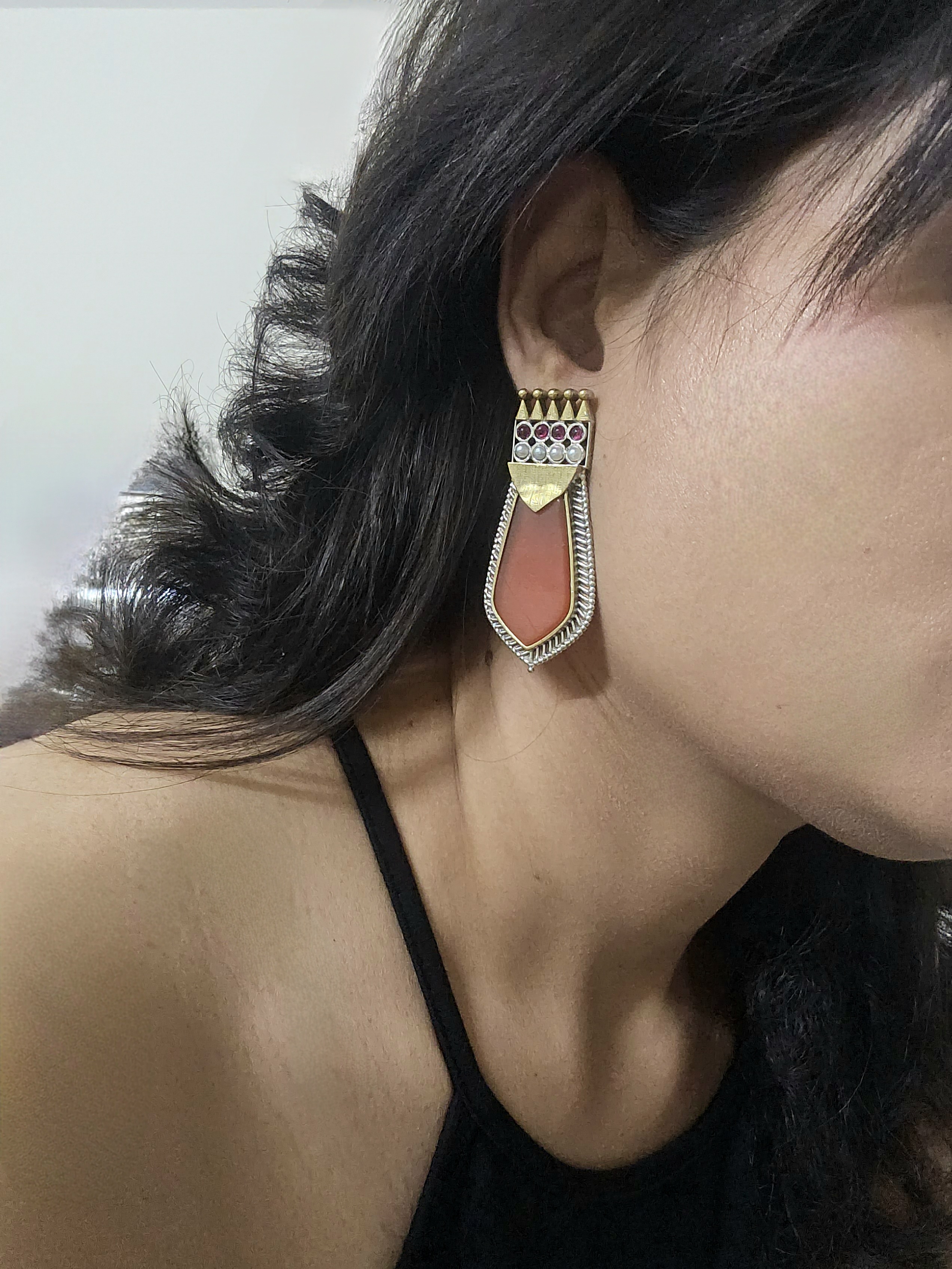 Spunky Pointers Earrings