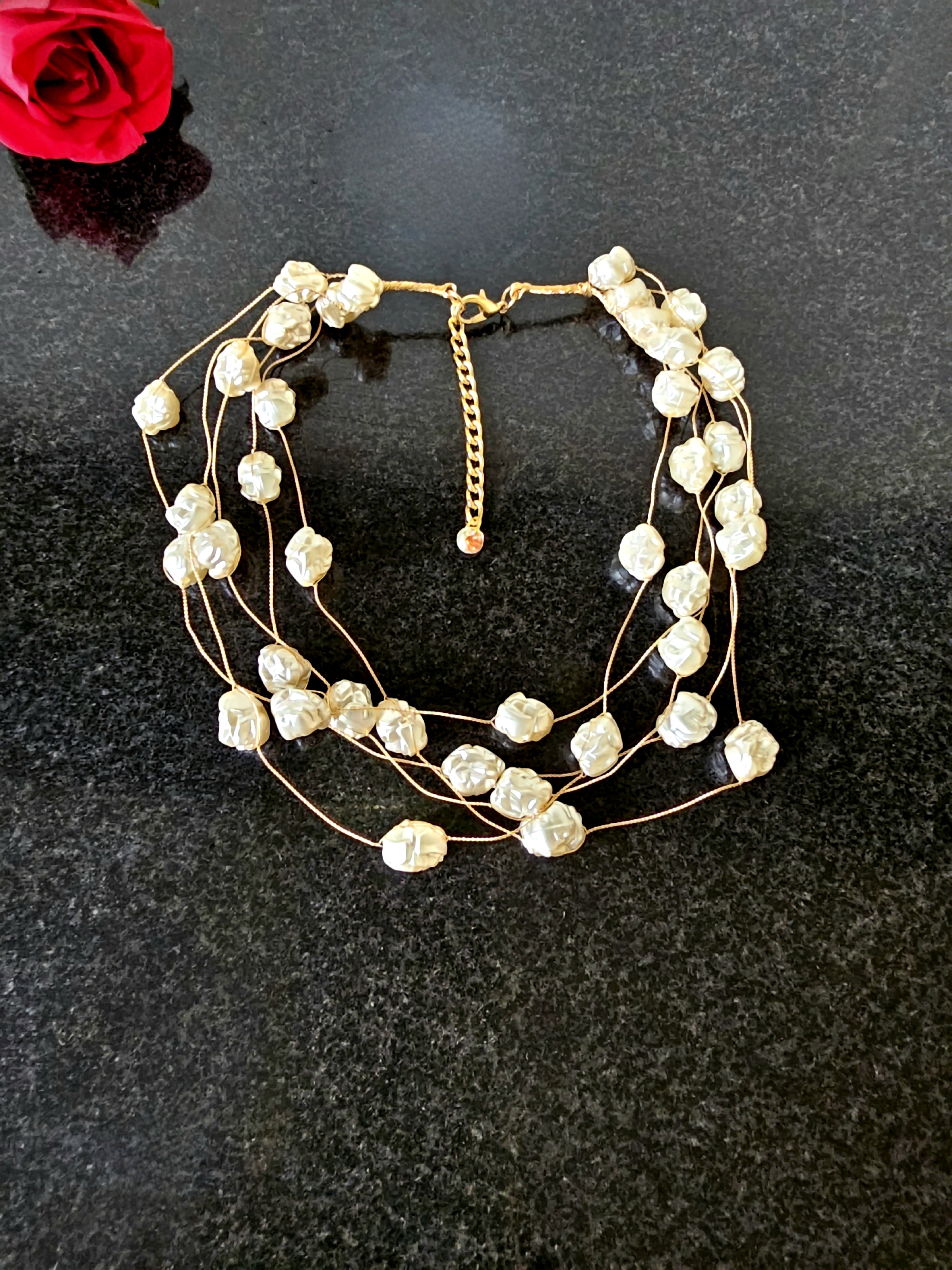 Crumpled Beads Choker