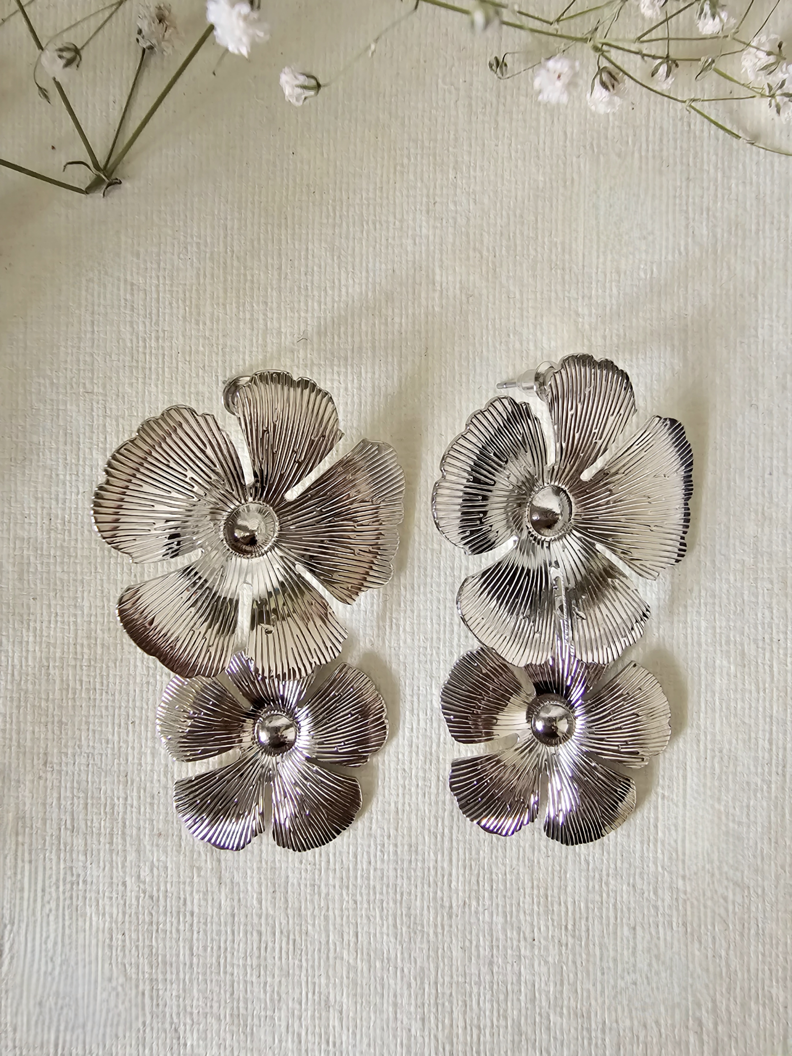 Silver Pimpernel Earrings