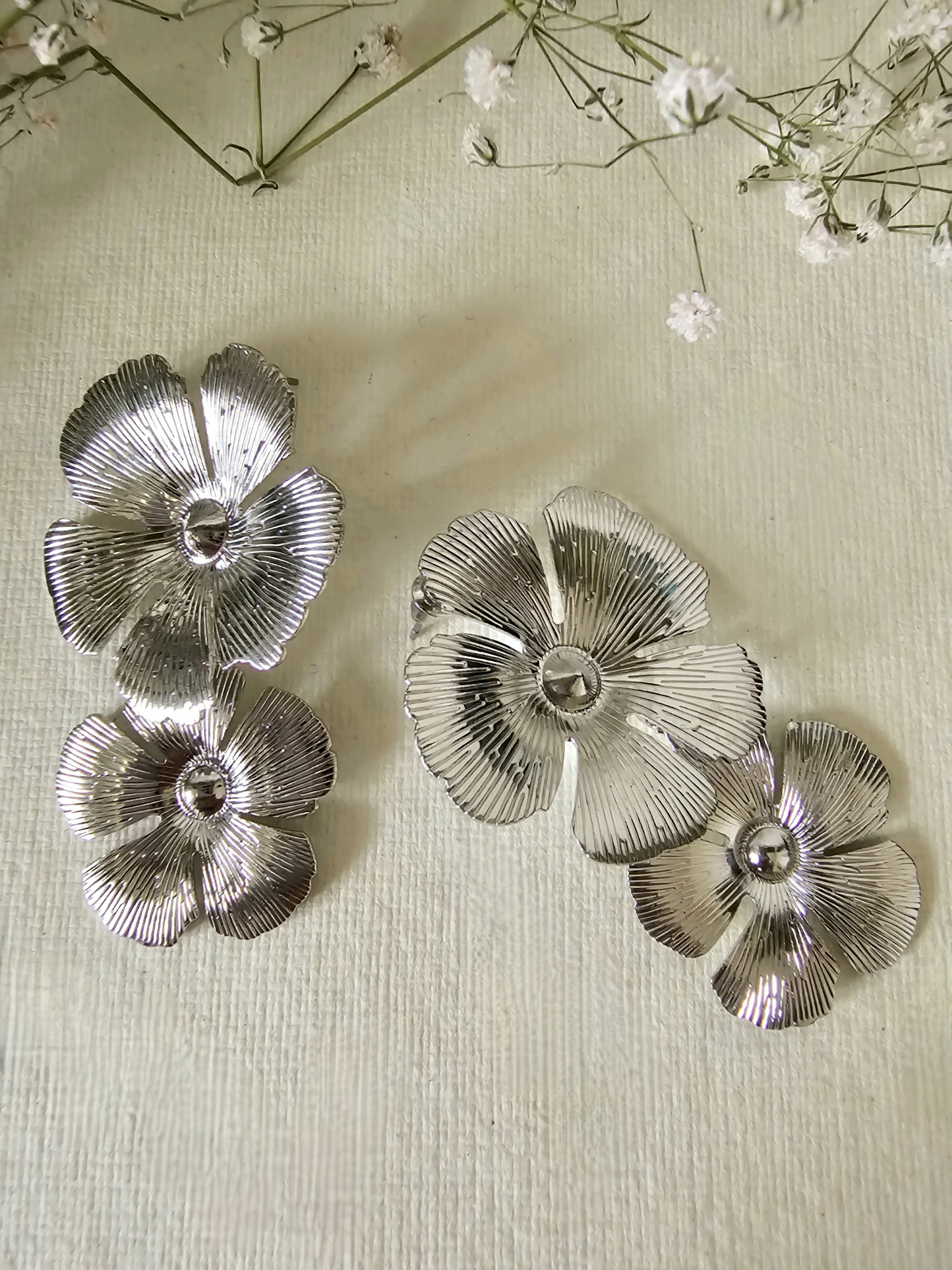 Silver Pimpernel Earrings