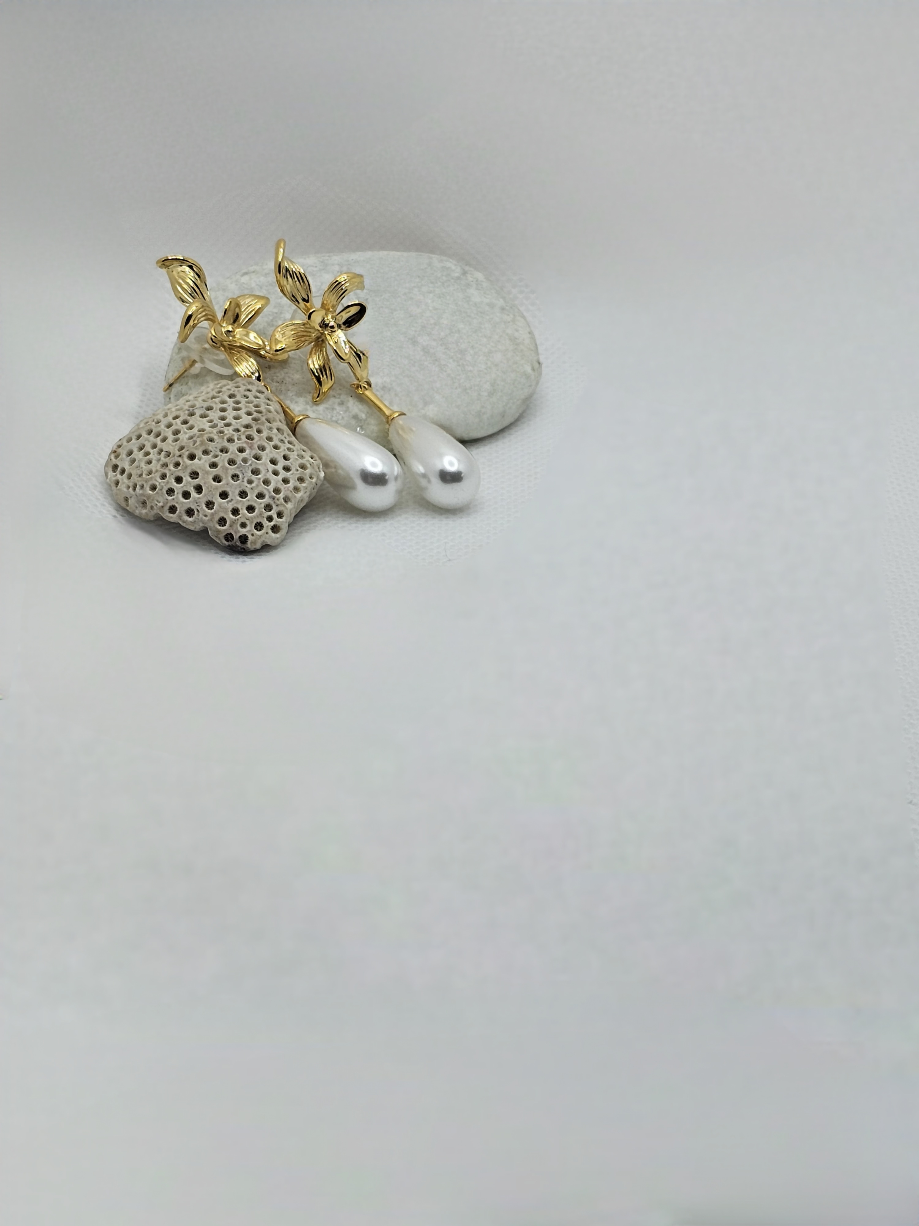 Starflower Pearl Drops Earrings