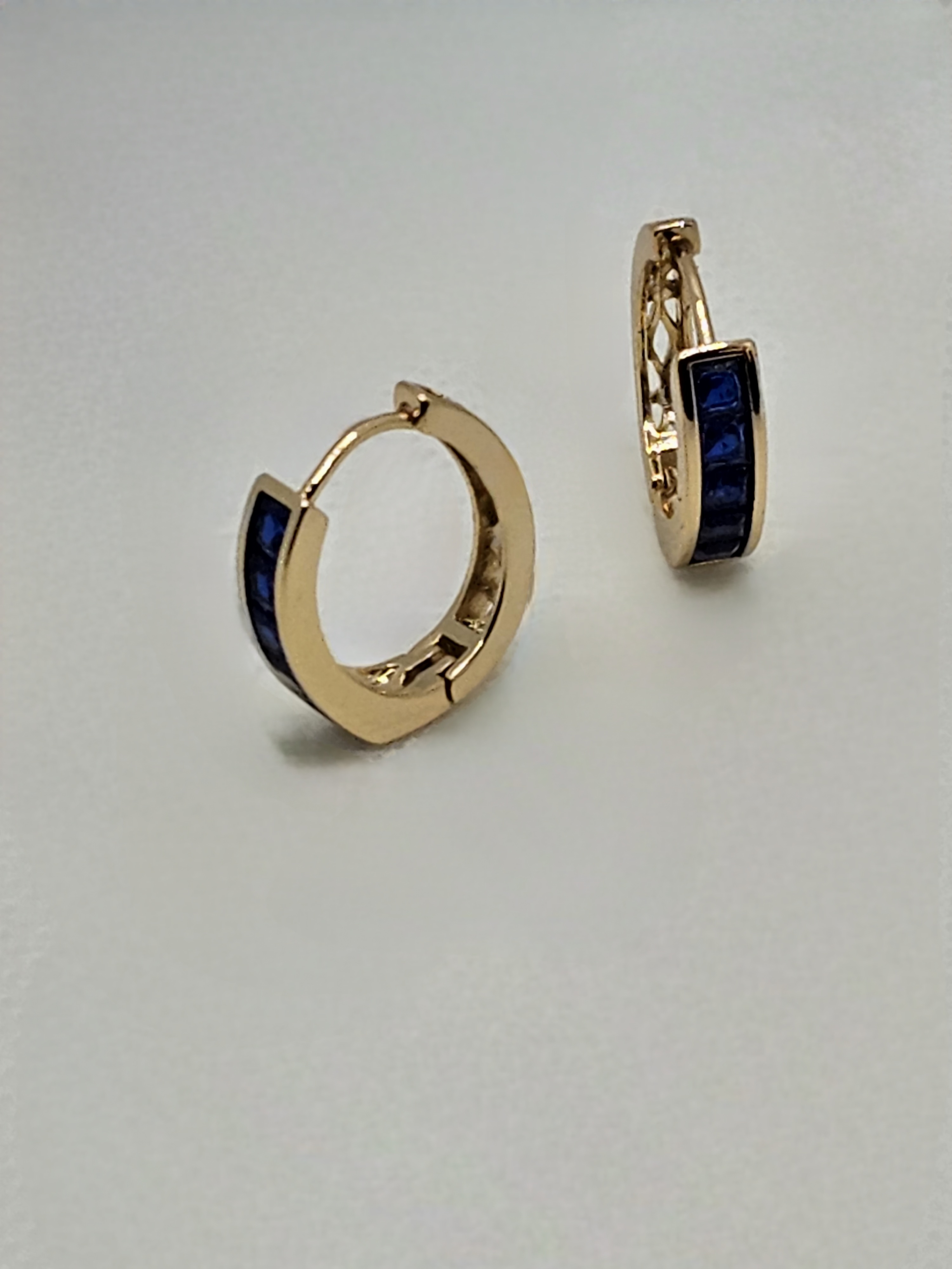 Spectral Line Hug Earrings