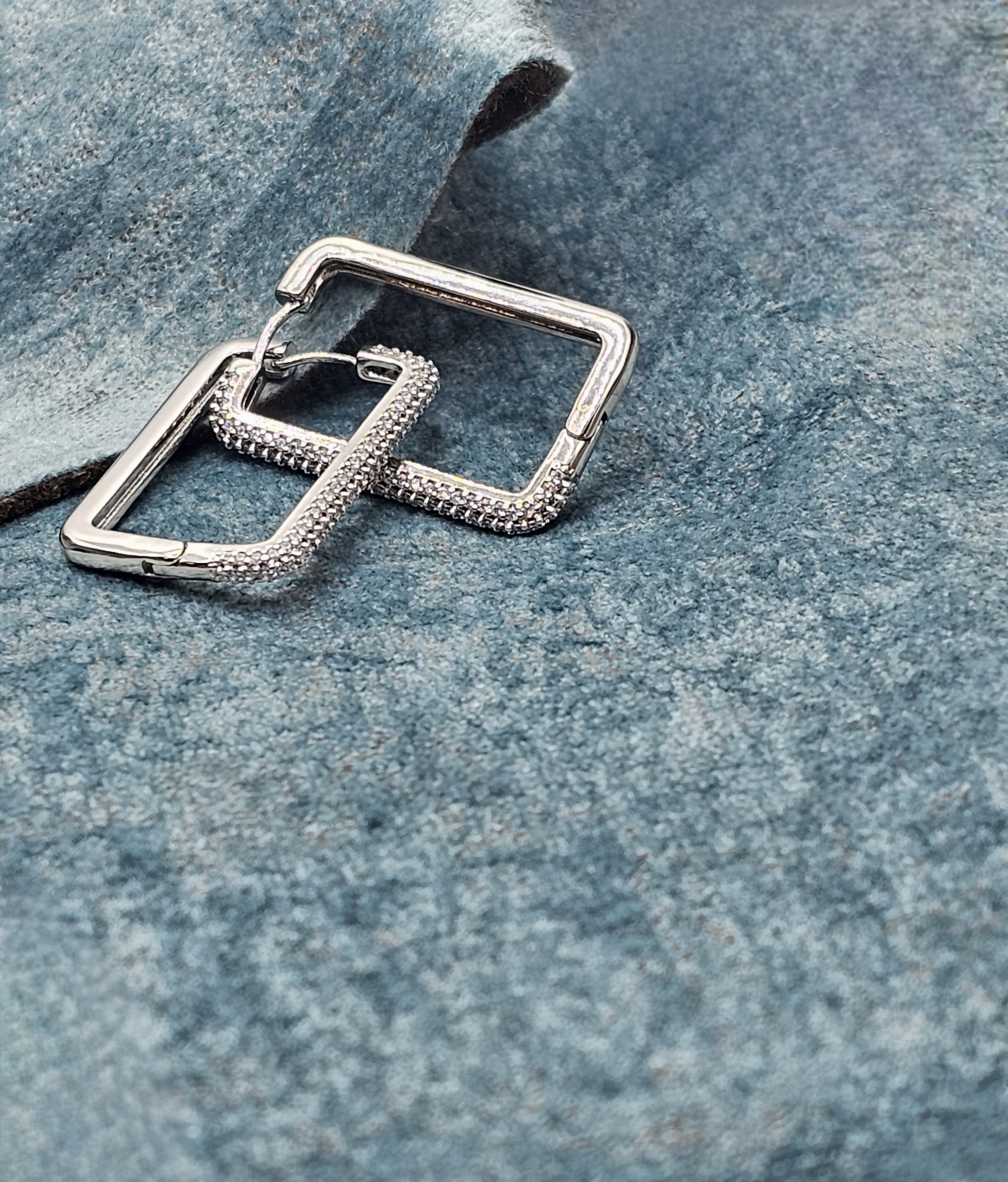 Frosted Pane Hoops