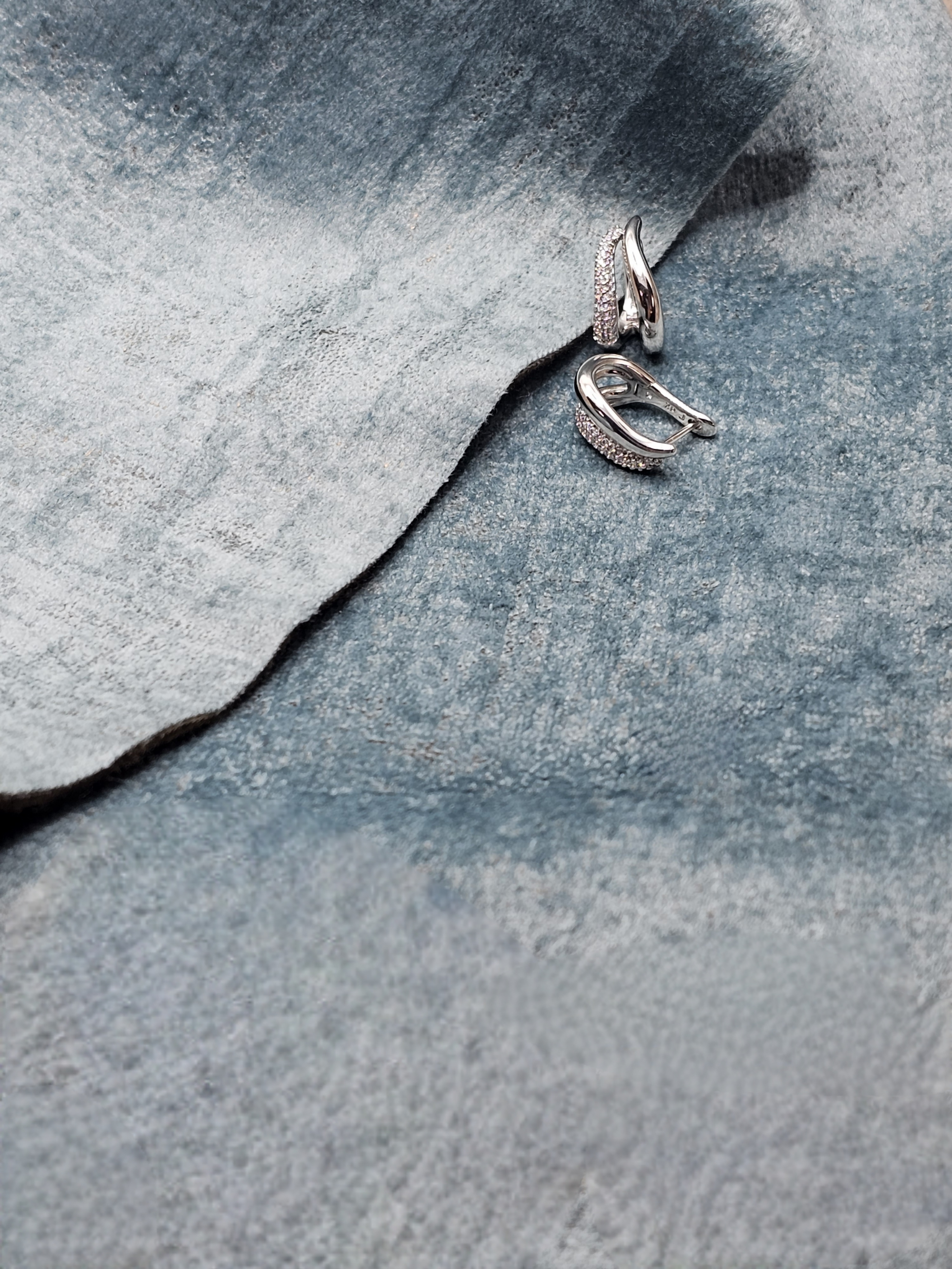 Bent on Glam Hug Earrings