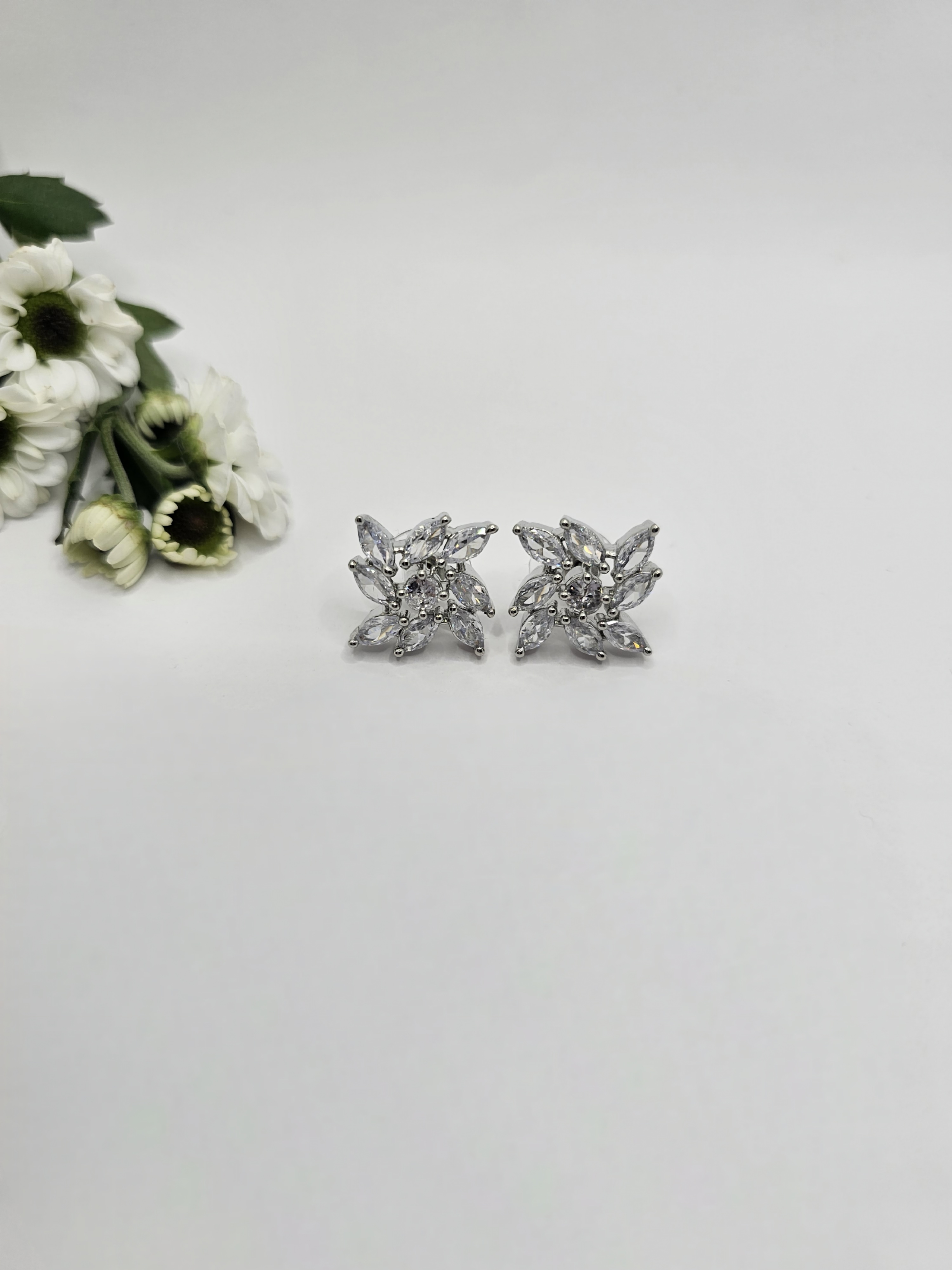 Tilted Asterix Studs