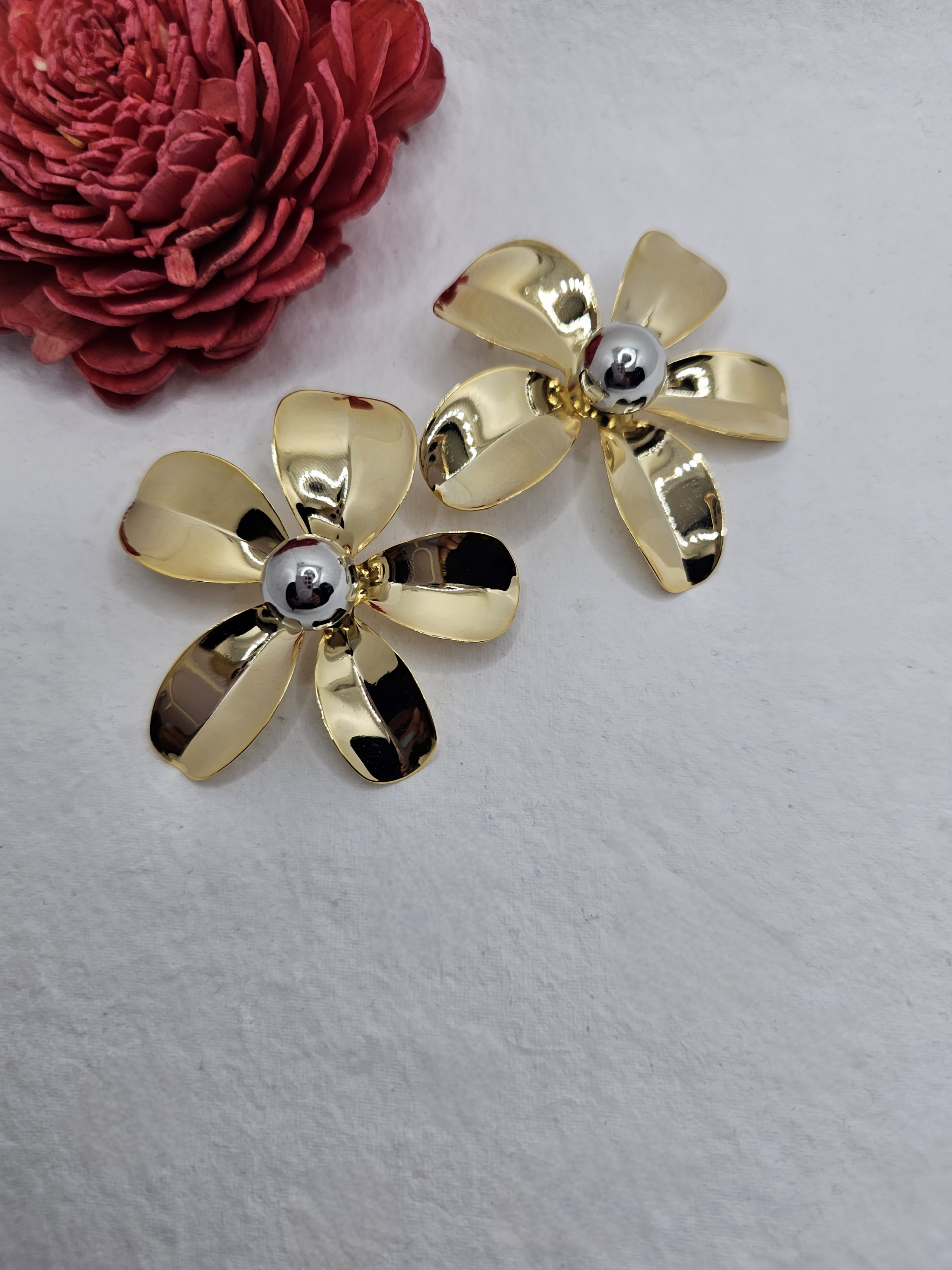 Metallic Pansy Party Stud Earrings