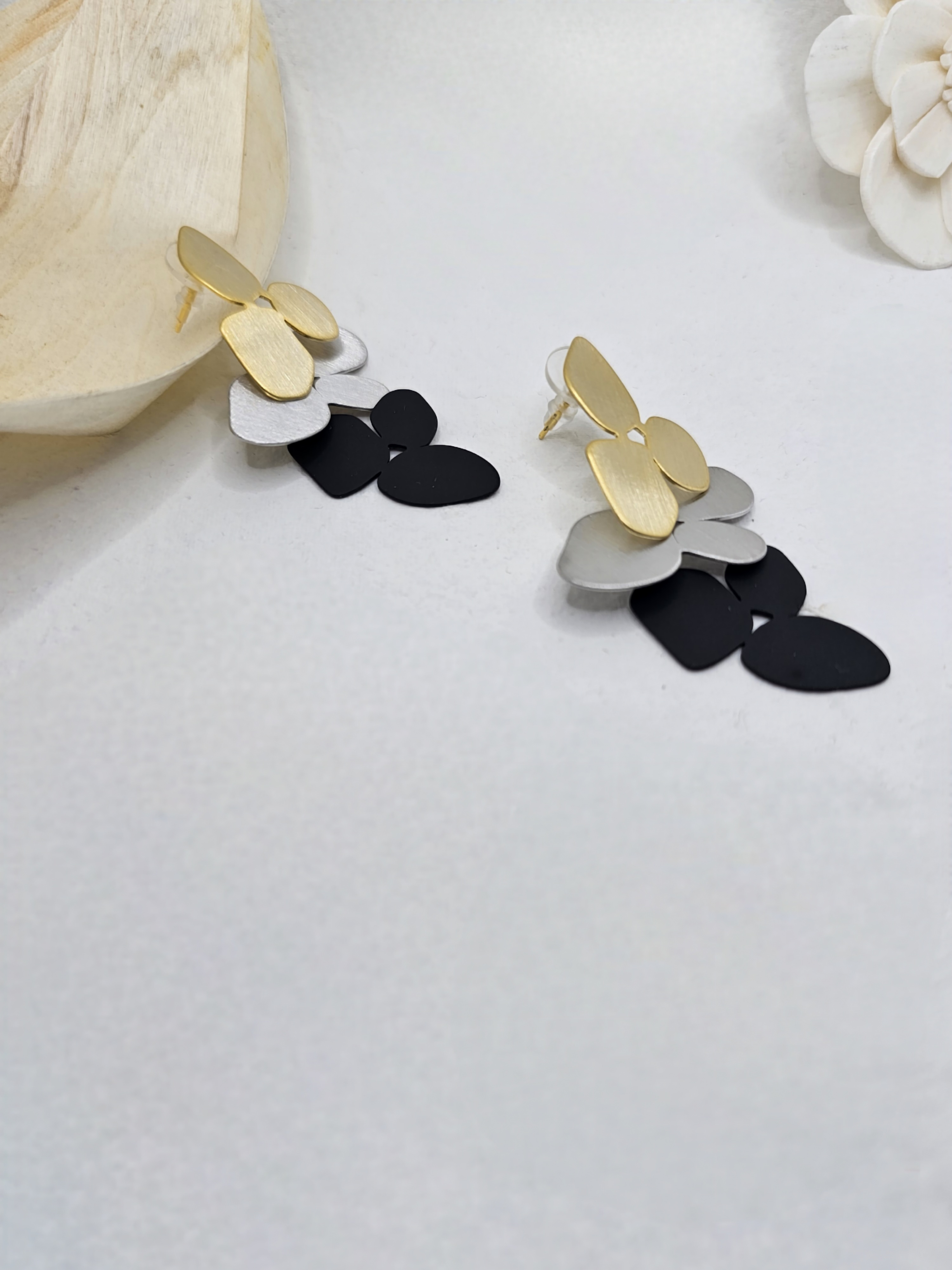 Cascading Trilliums Dangler Earrings