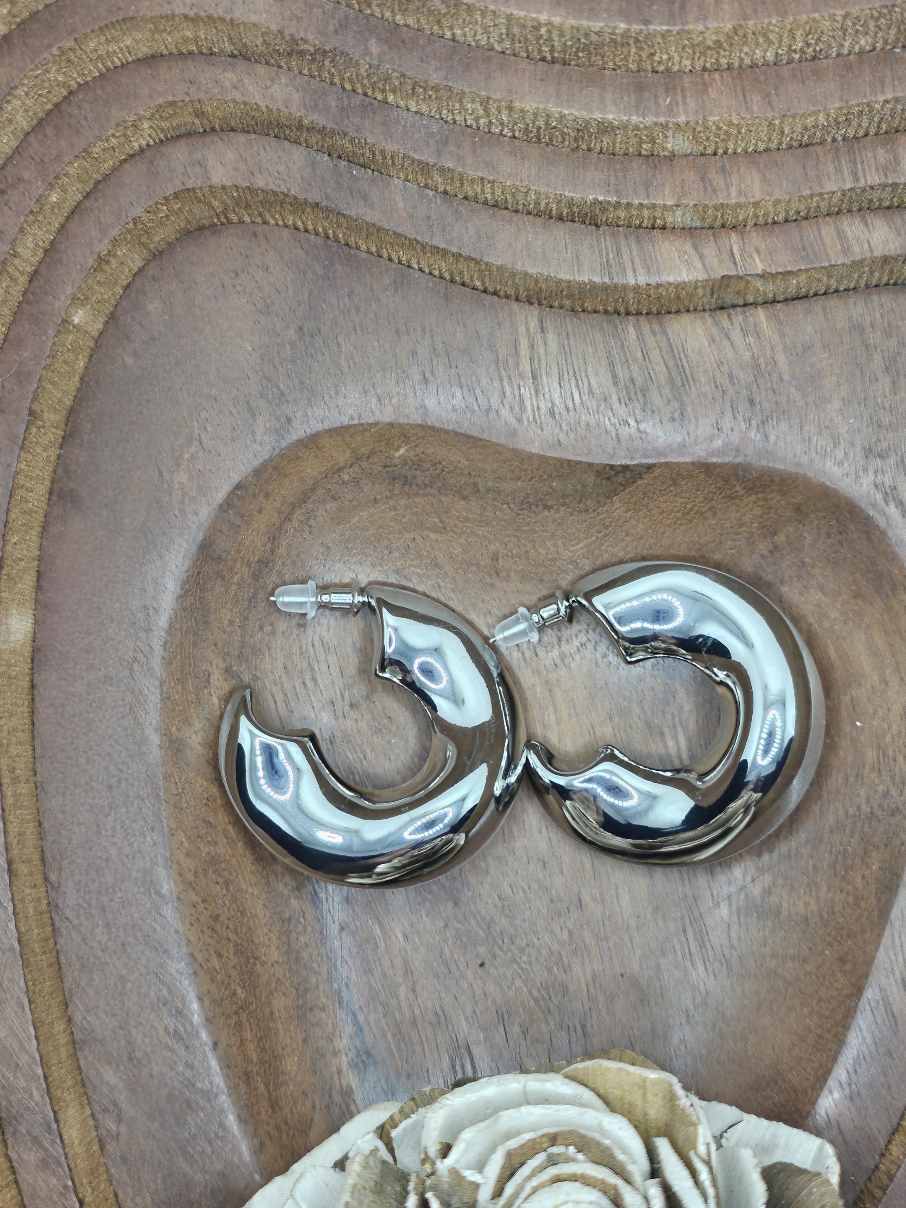 Molten Groove Half-Hoop Earrings