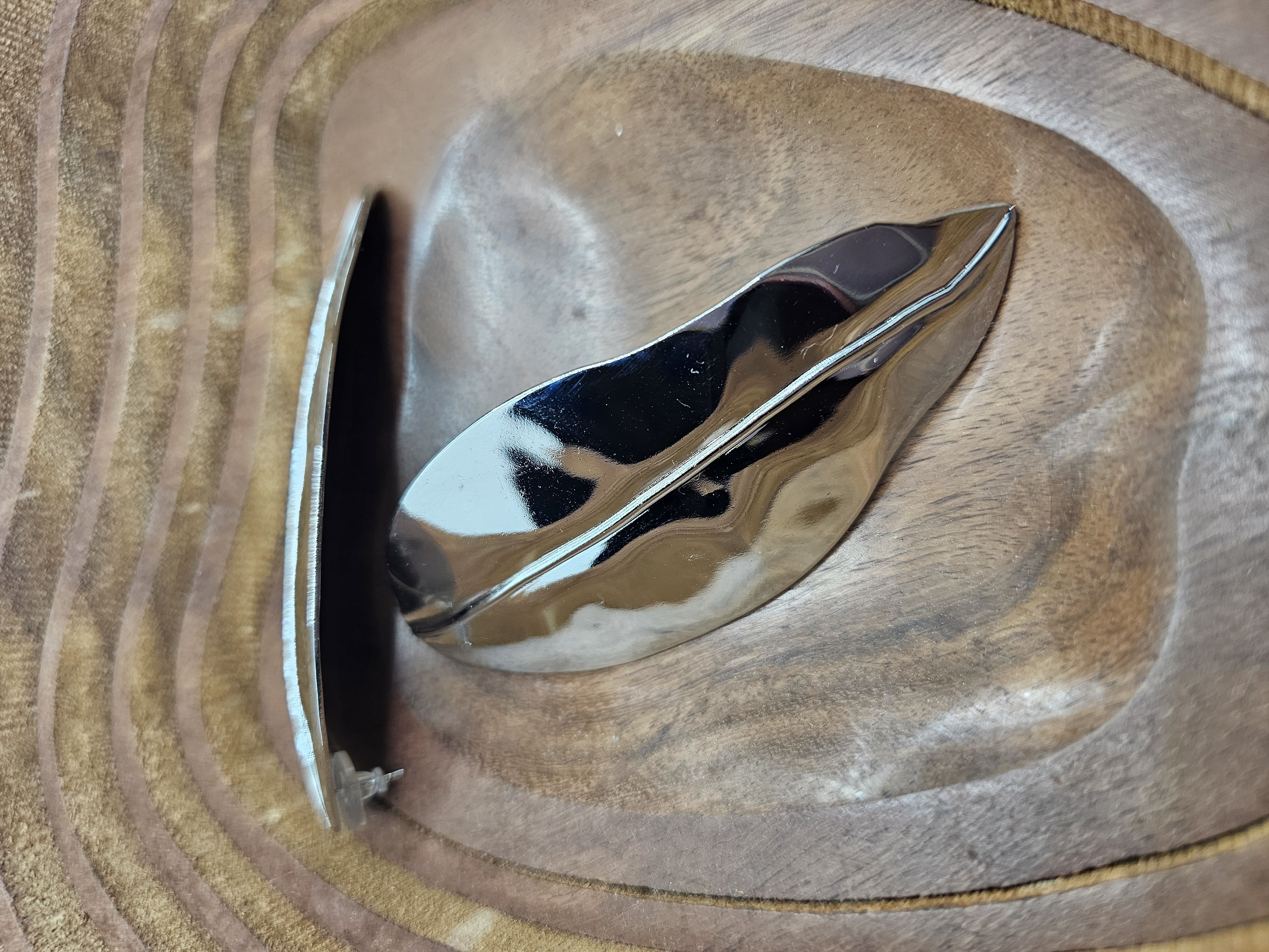 Molten Mango Leaf Earrings