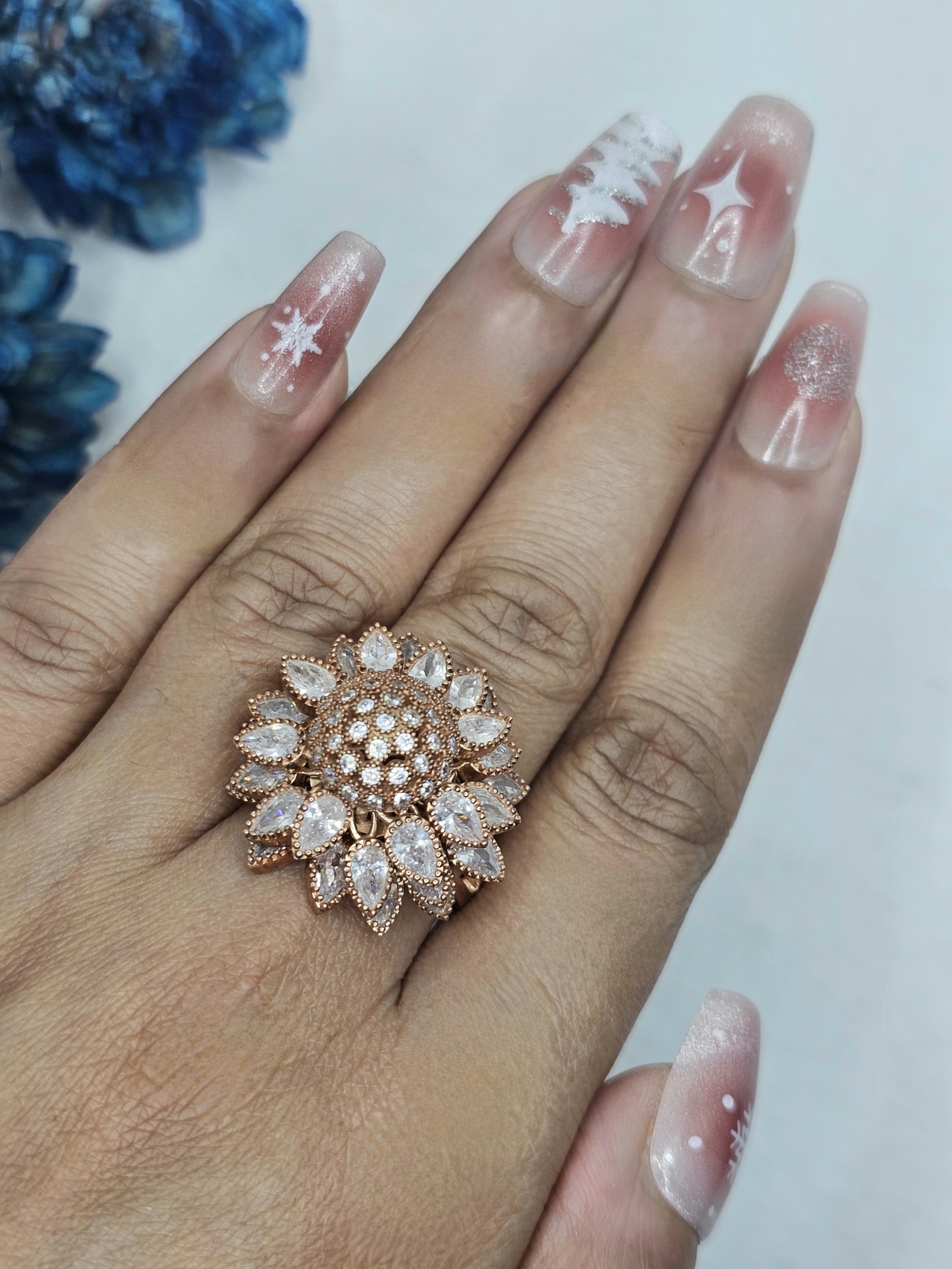 Twinkling Daisy Cocktail Ring
