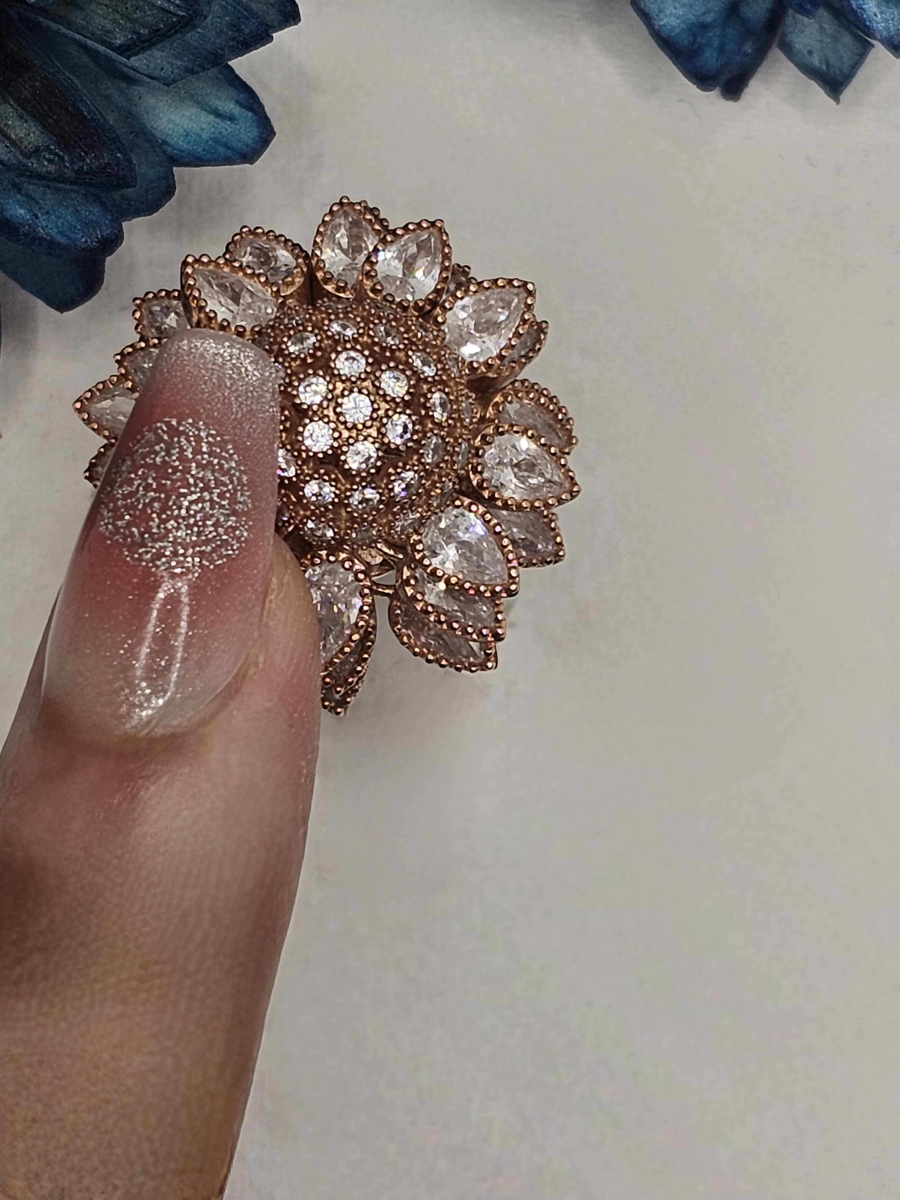 Twinkling Daisy Cocktail Ring