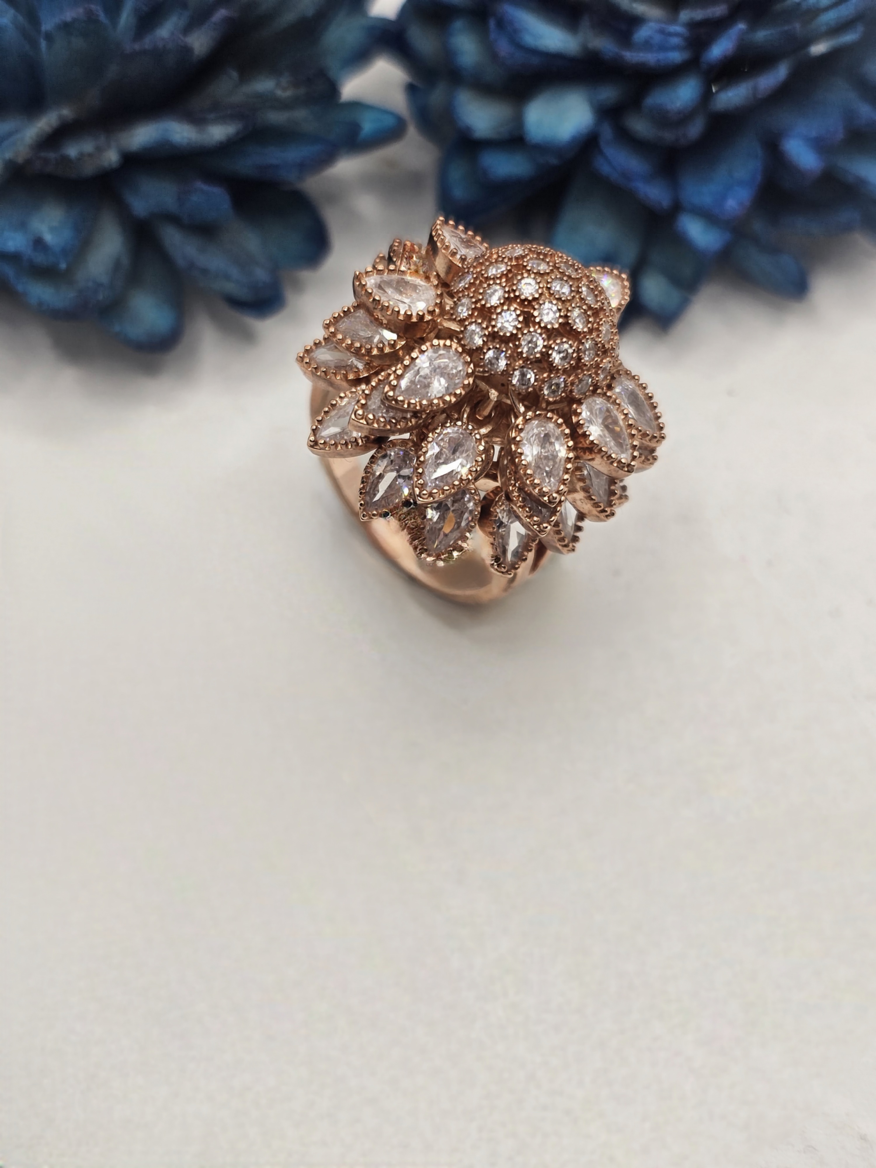 Twinkling Daisy Cocktail Ring