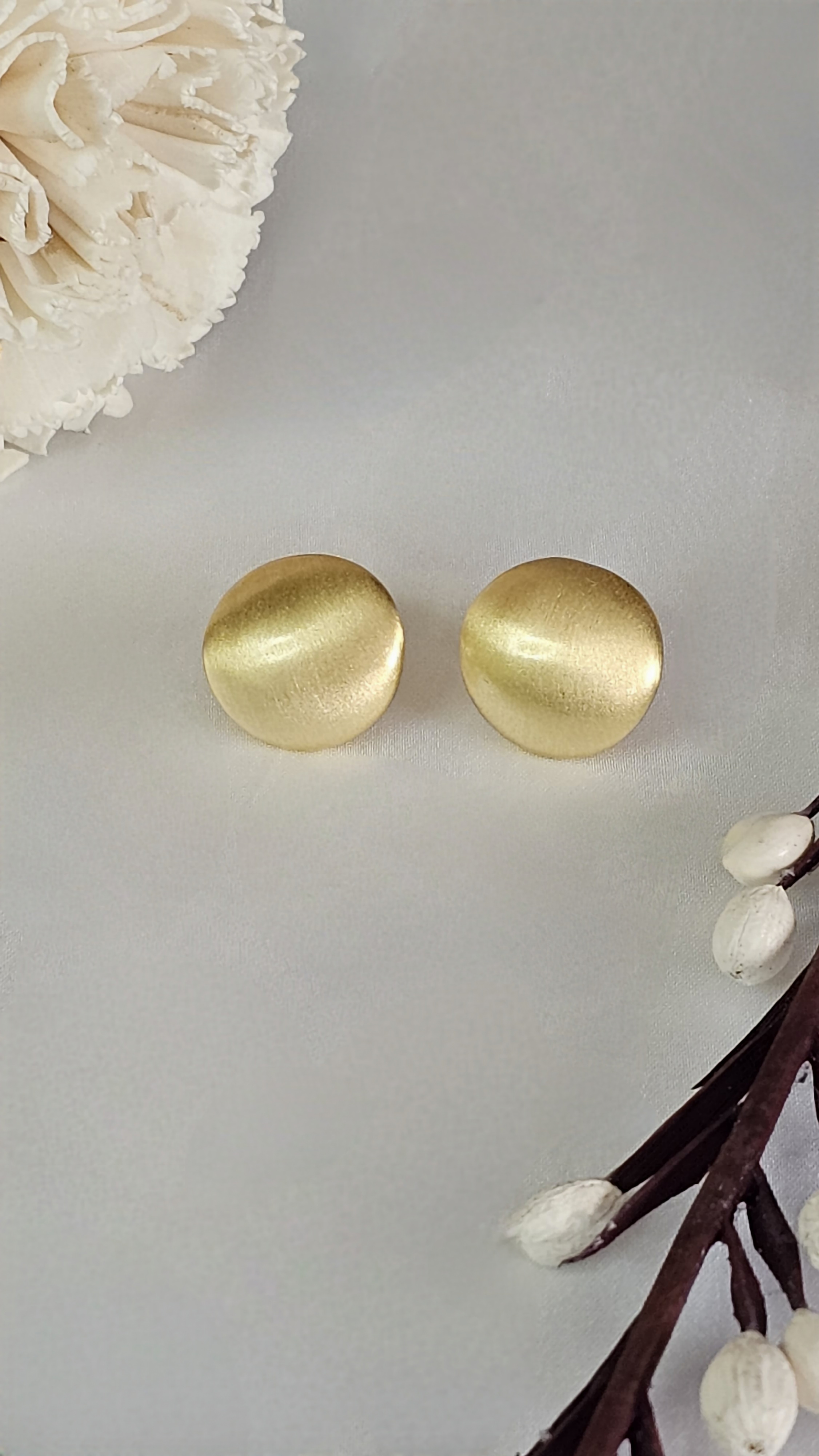  Muted Glow Lunar Studs