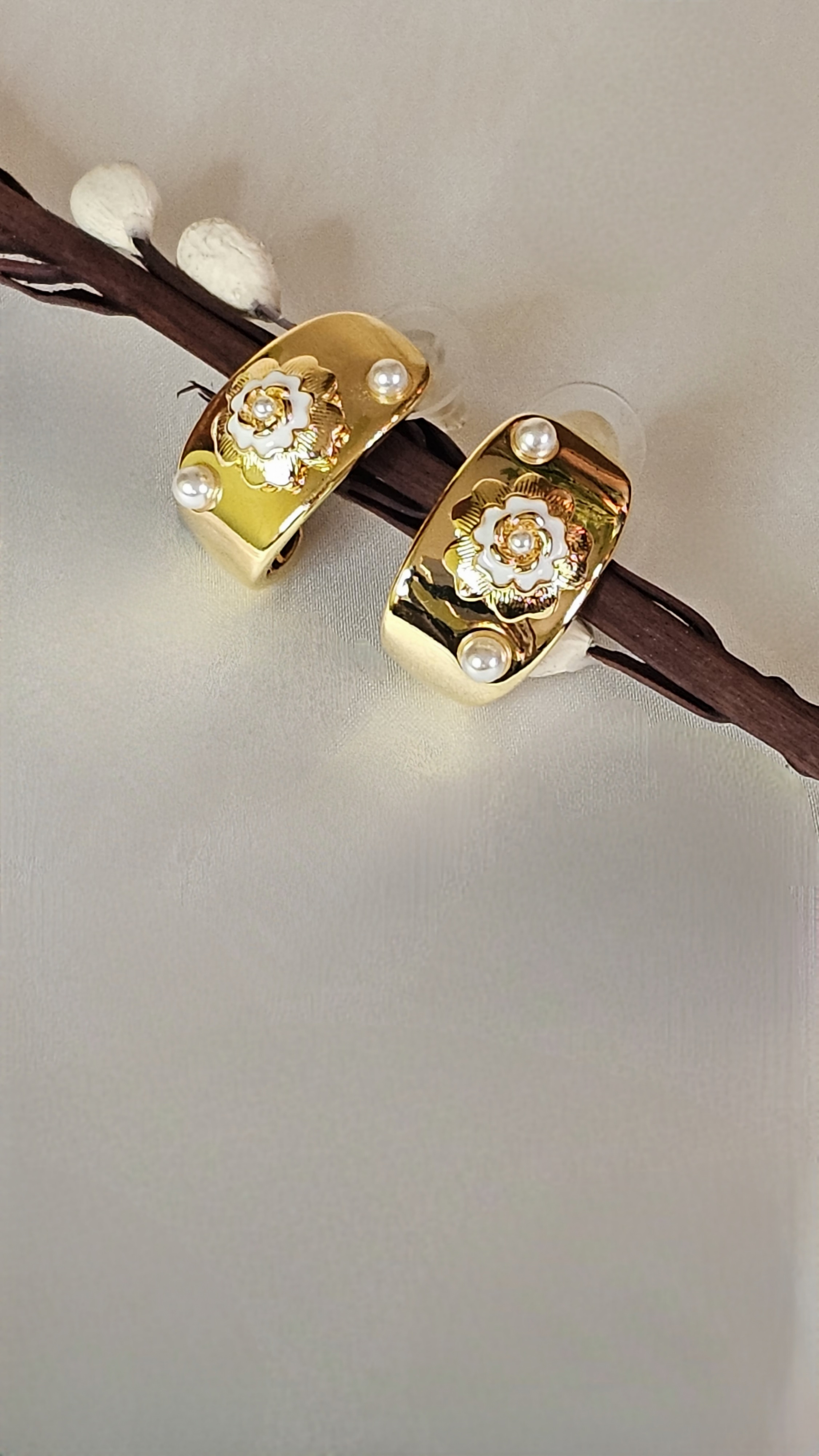 Sculpted Flower Studs