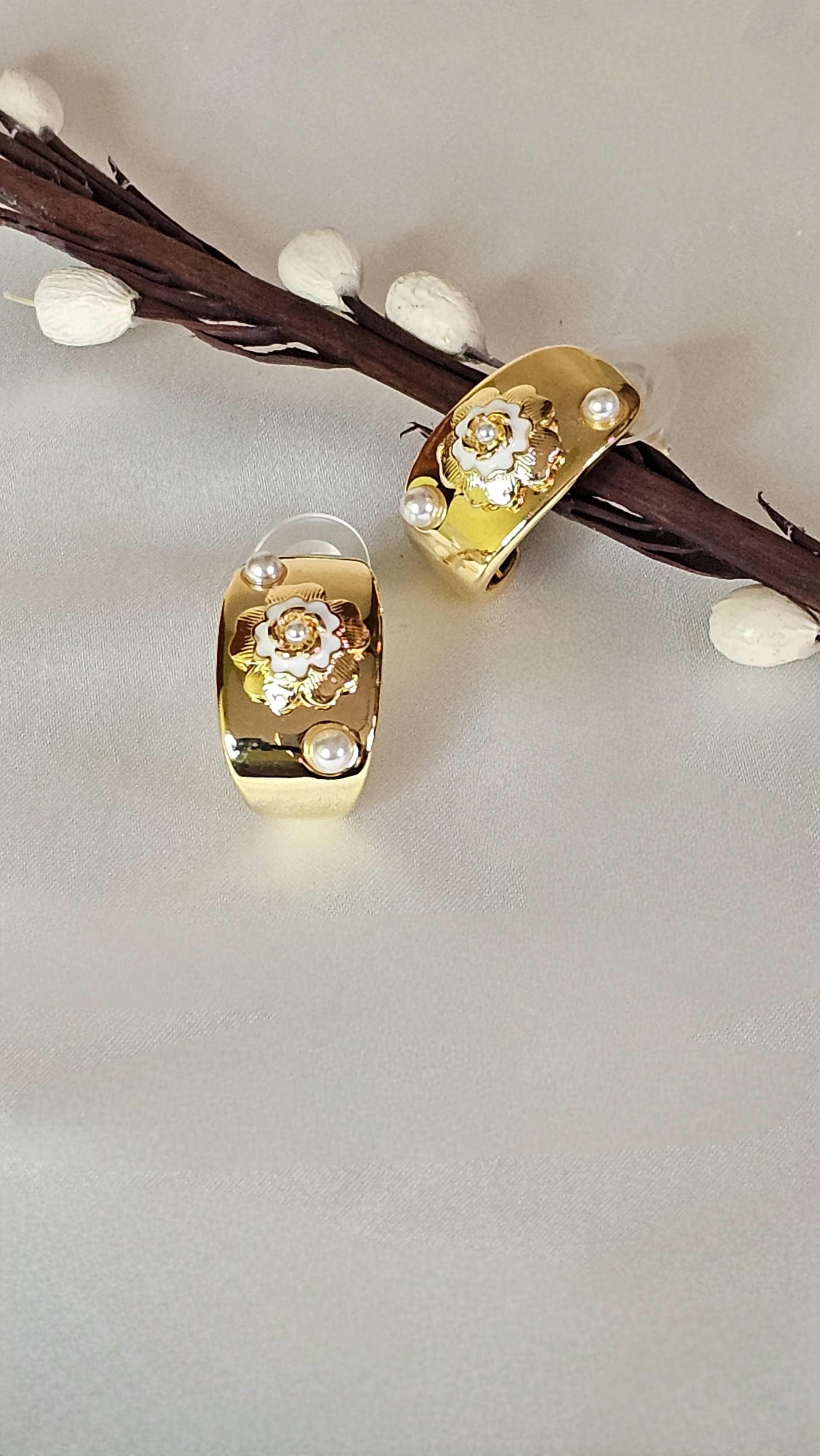 Sculpted Flower Studs