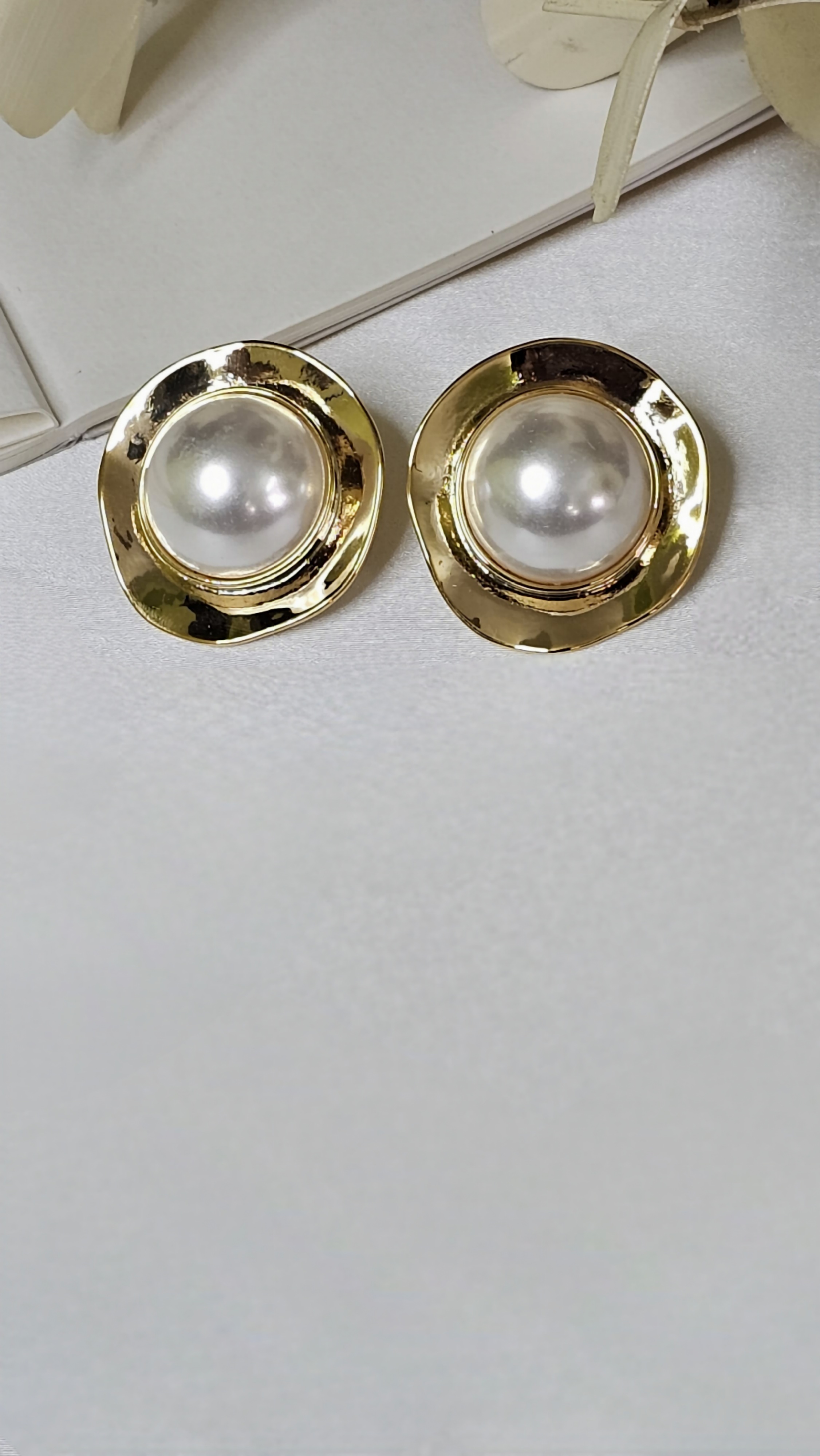 Halo Pearl Studs
