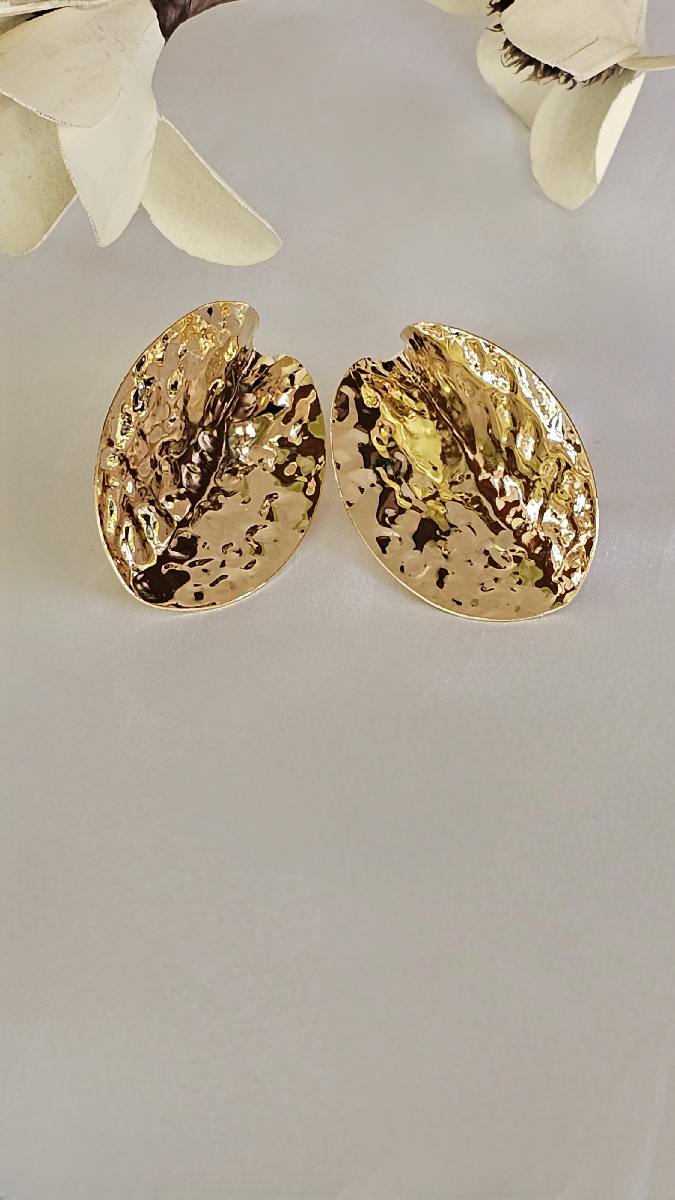 Warp Studs