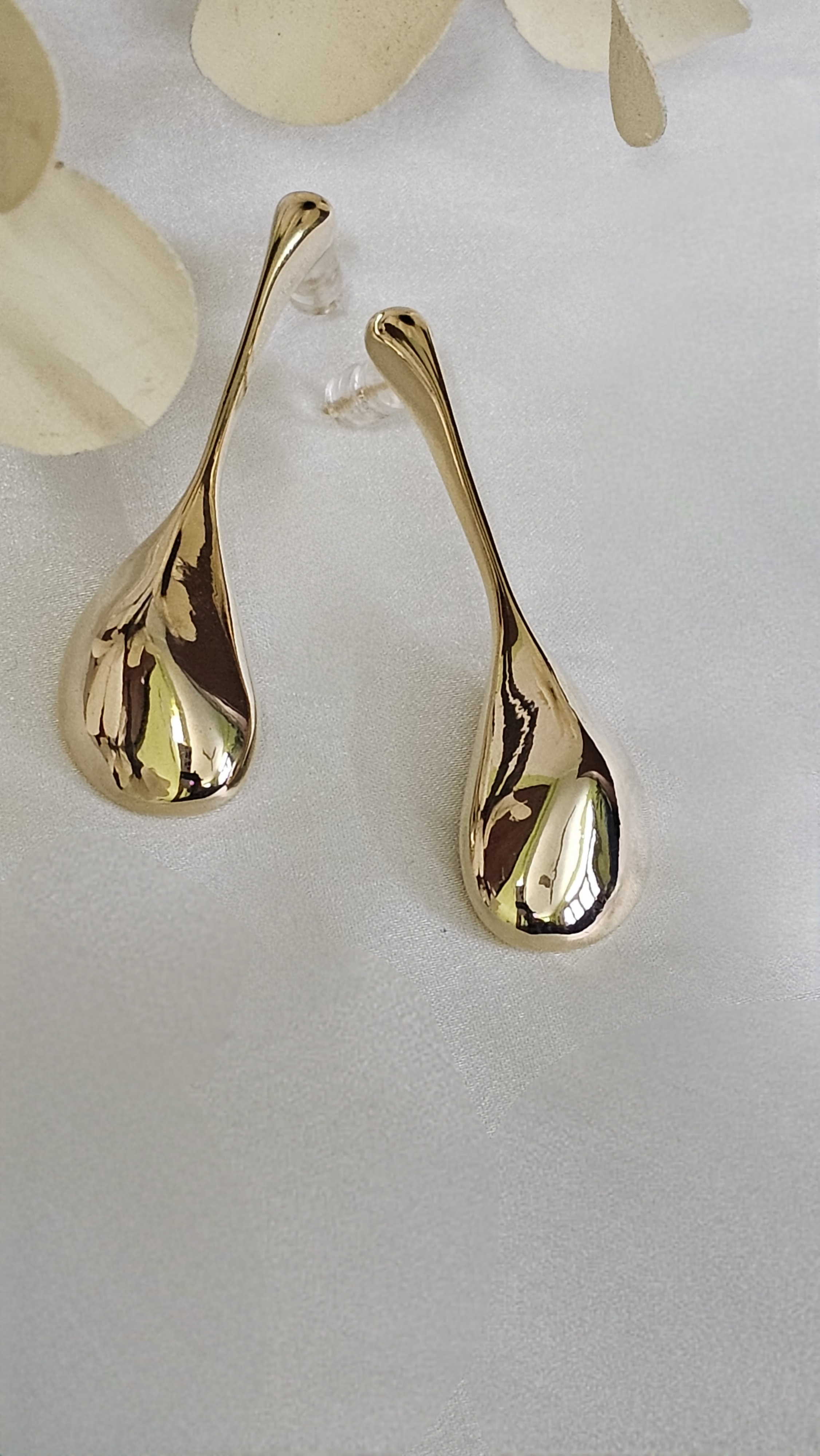 Gold Melt Studs