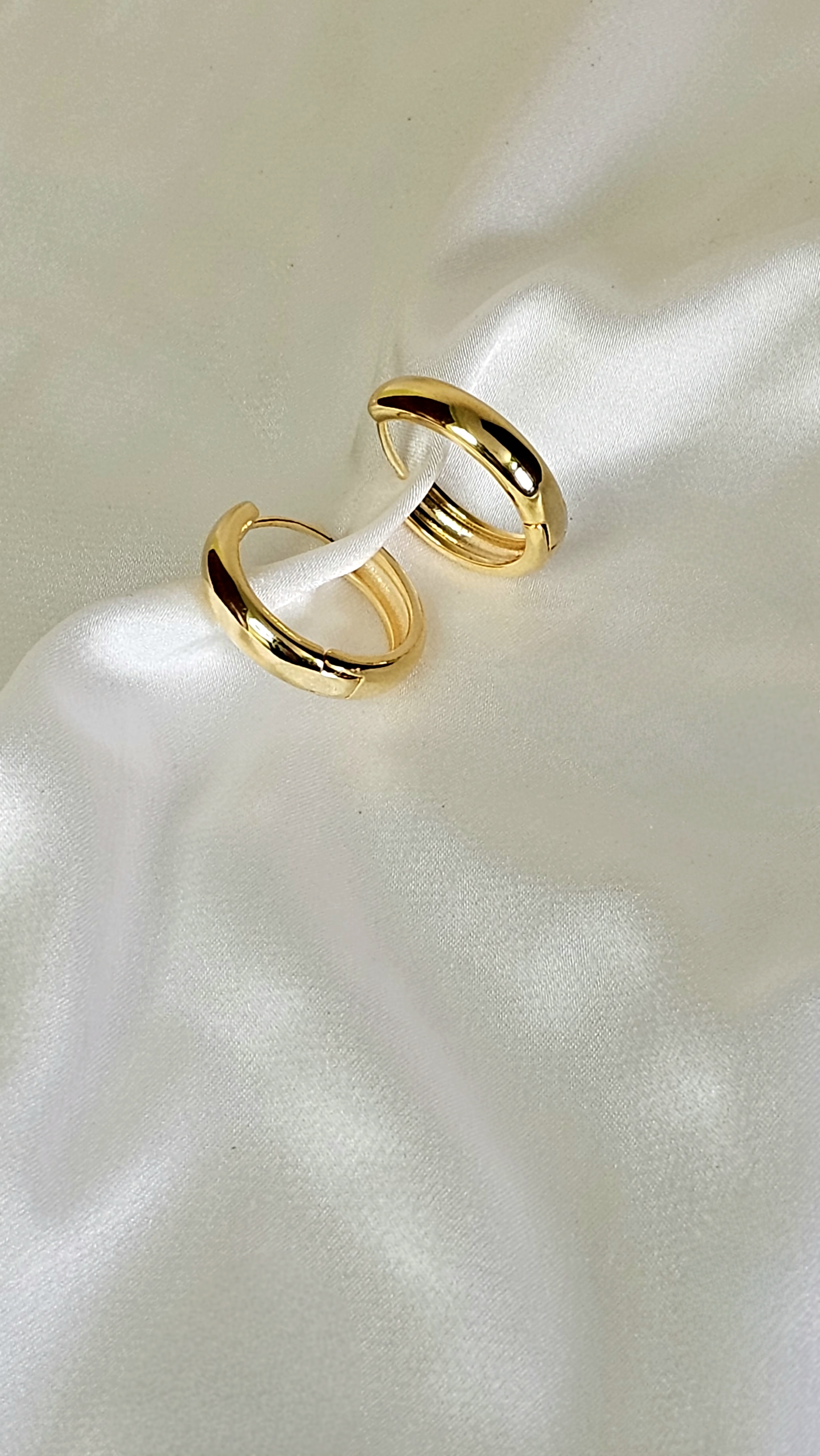Circlet Hoops