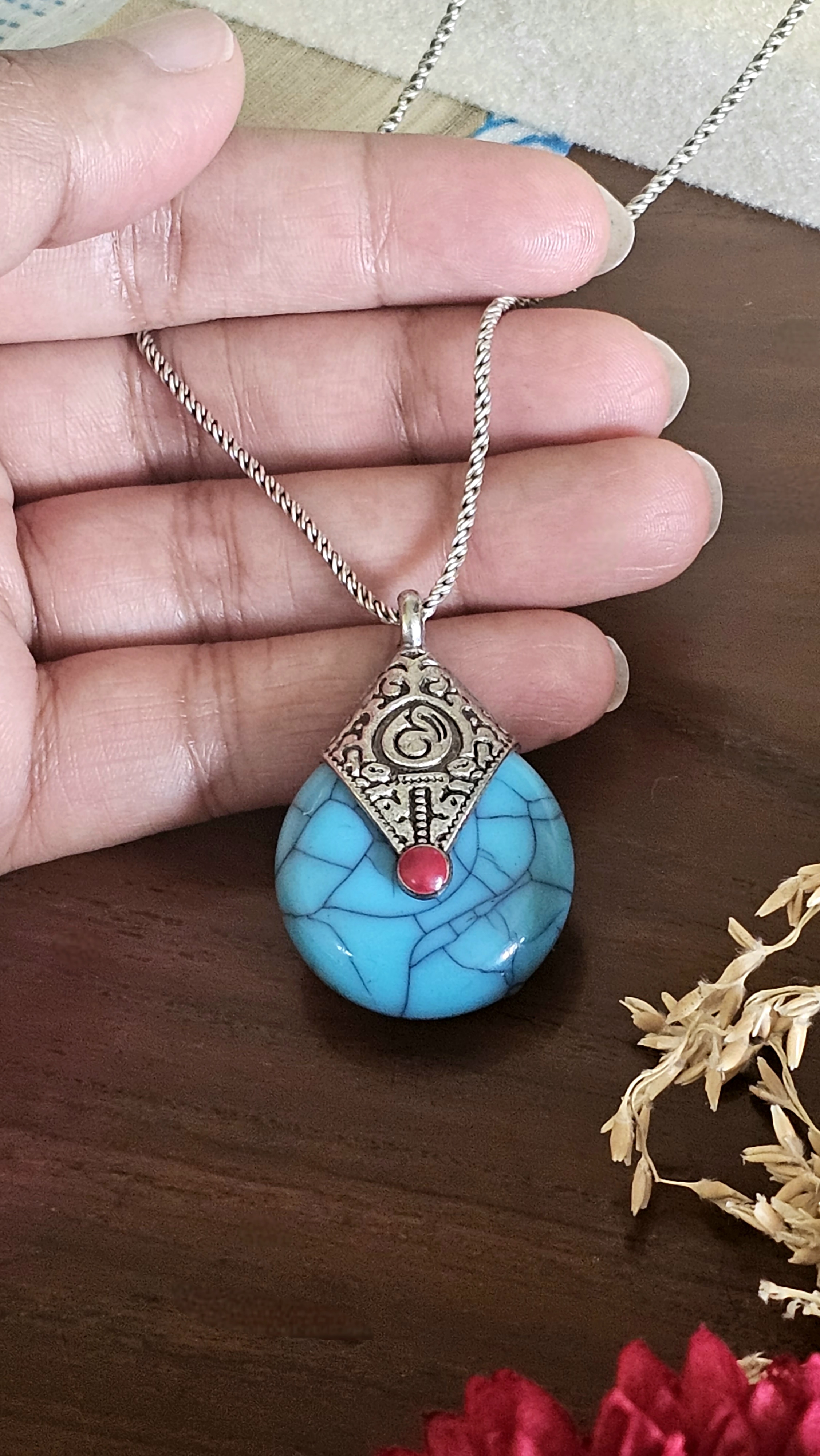 Akshi Pendant – Jaipur Edit