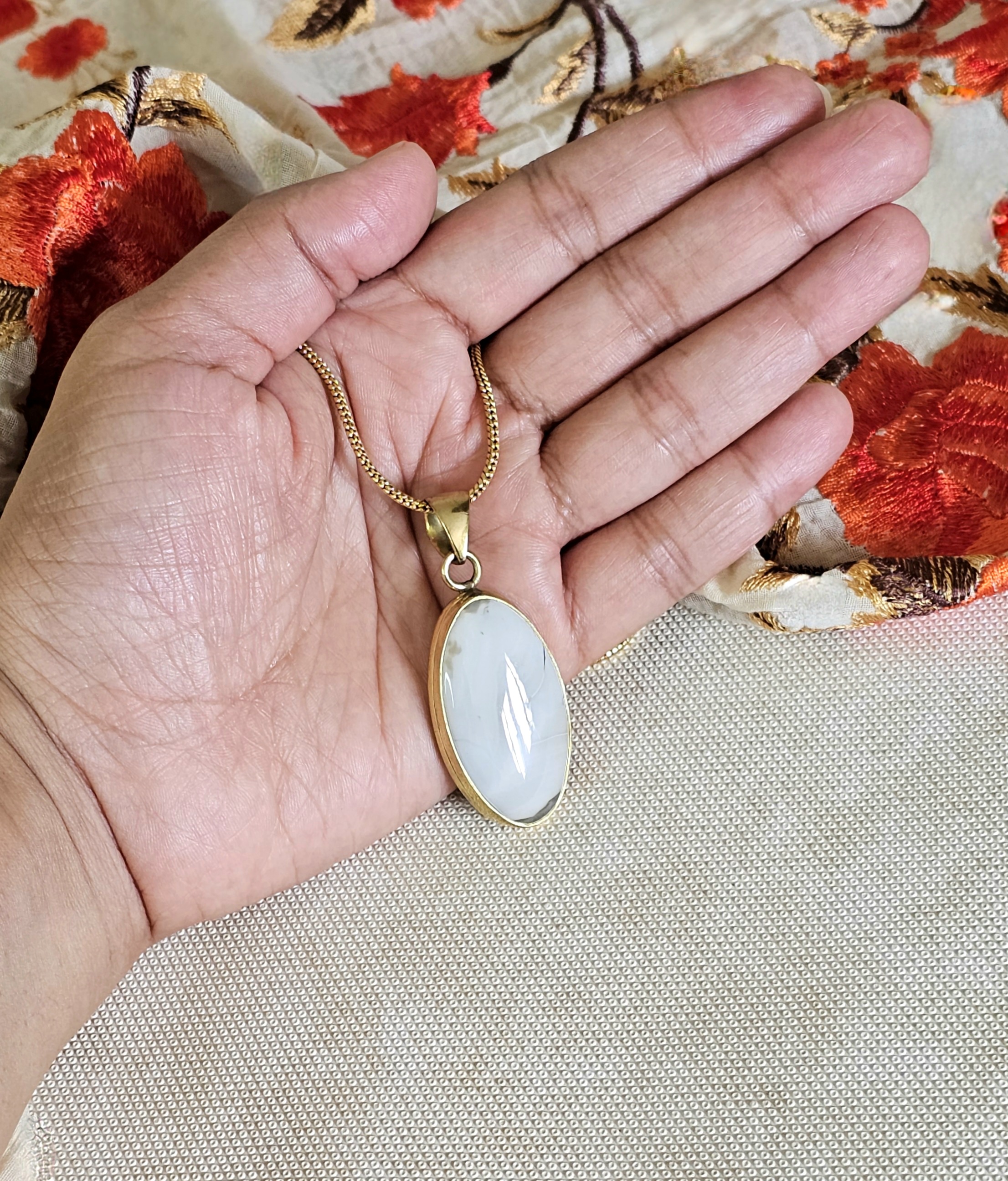 Soma Pendant - Jaipur Edit