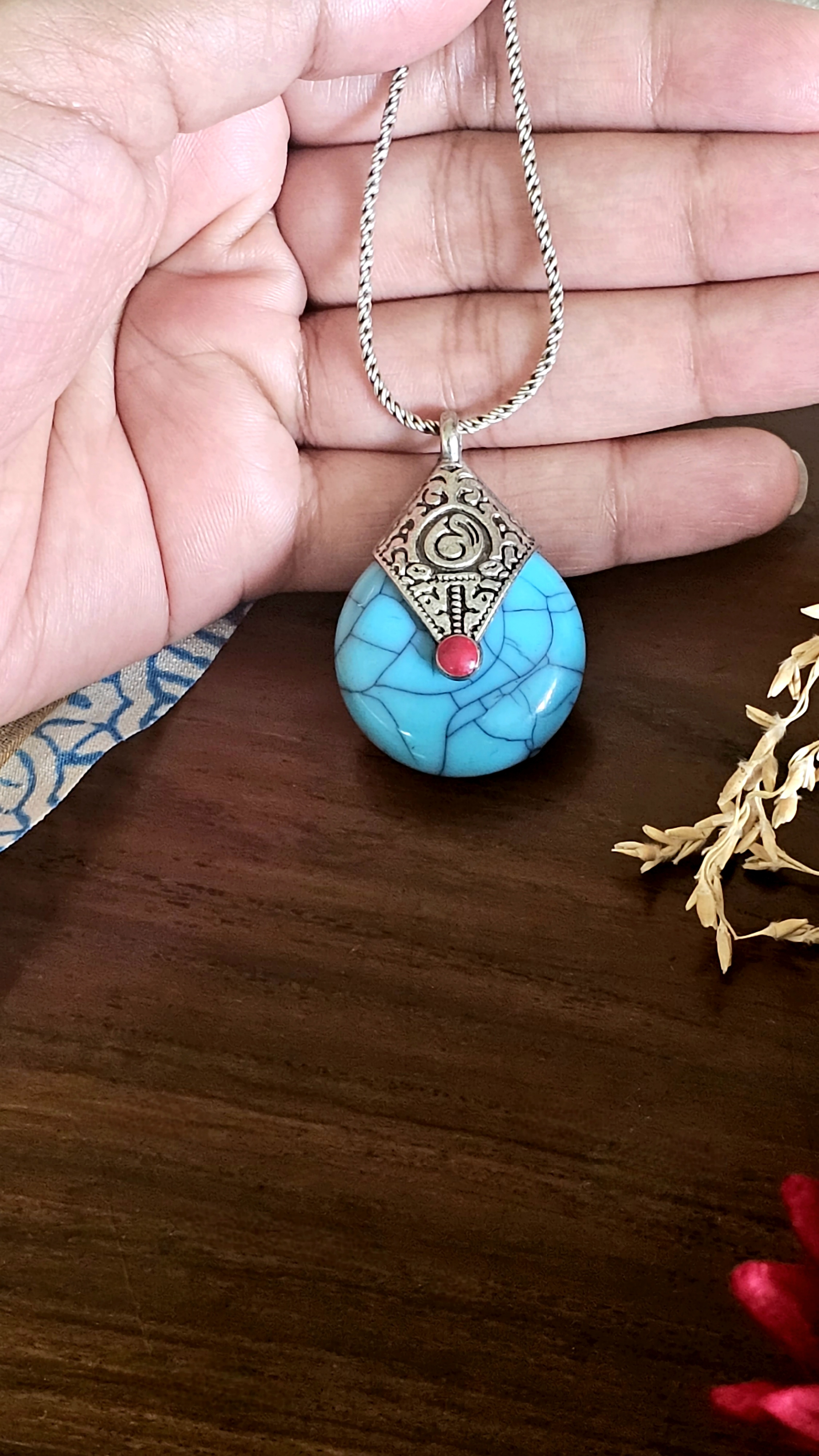 Akshi Pendant – Jaipur Edit