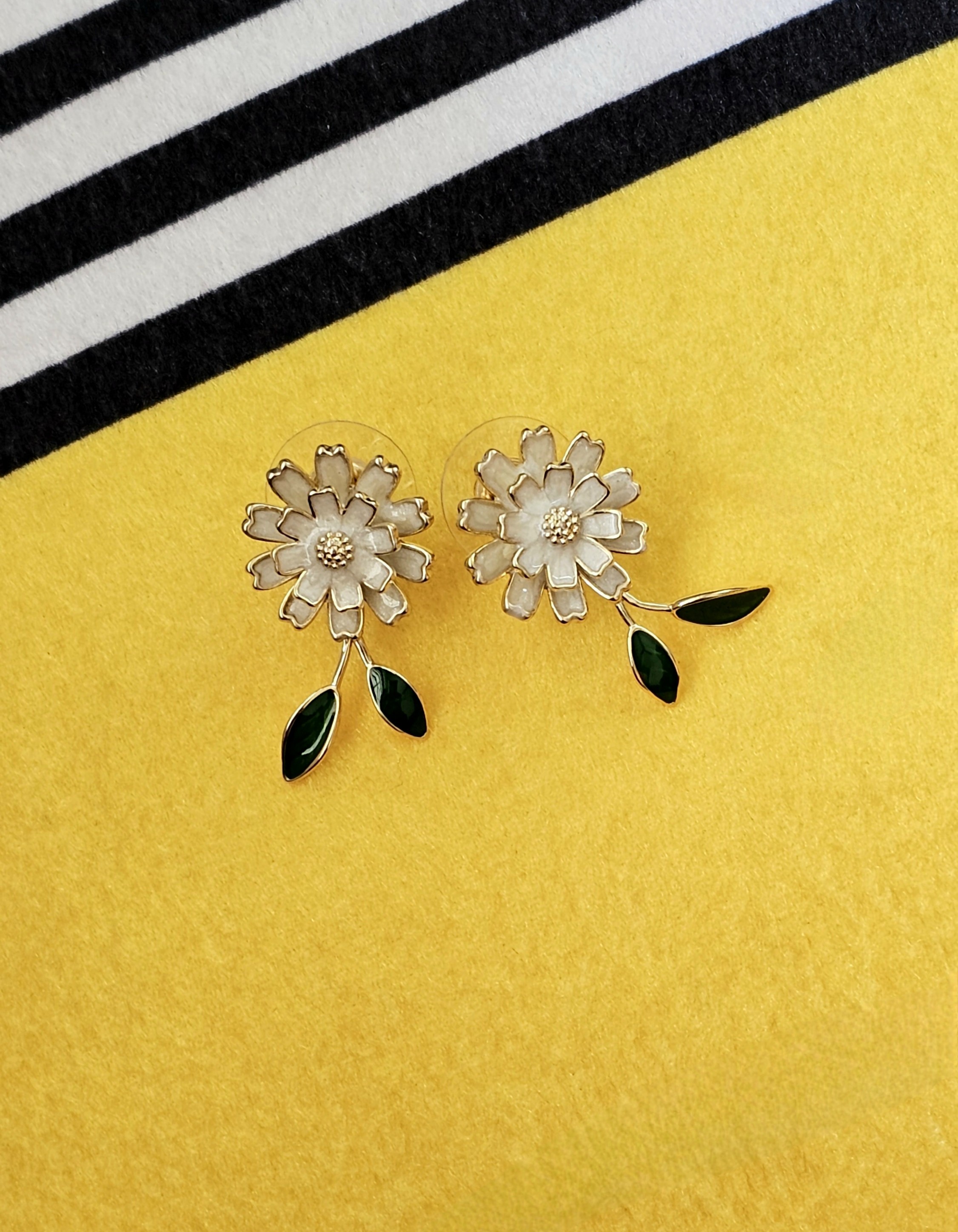Astere Stud Earrings