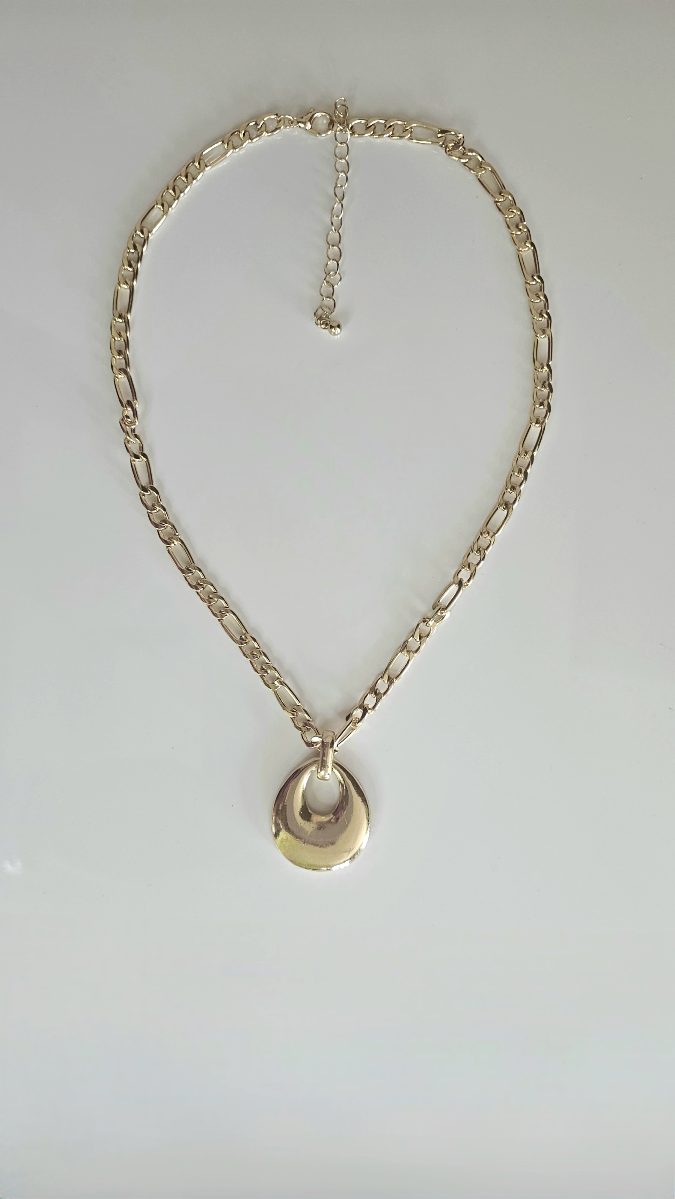 Raya Necklace
