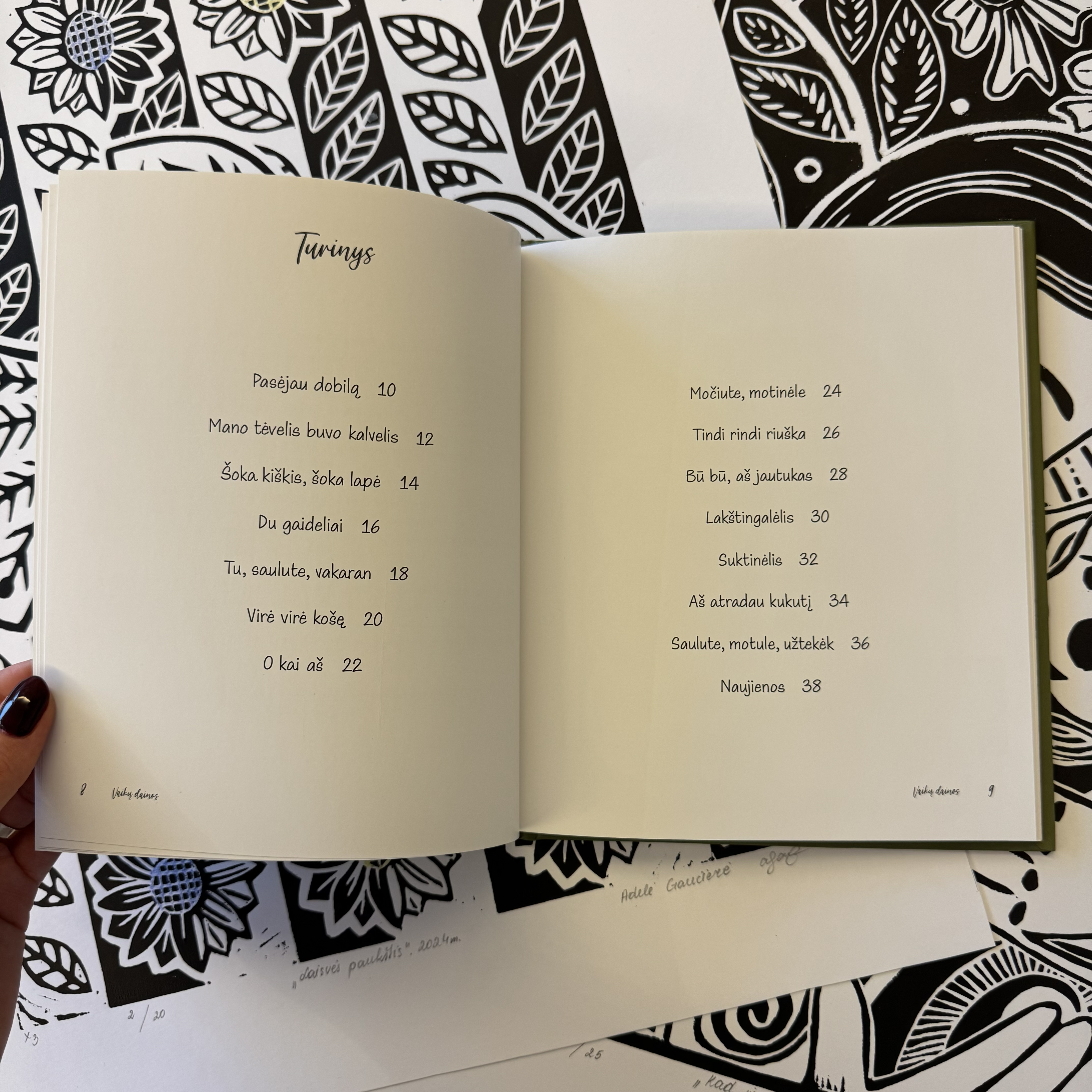 Knyga „Vaikų dainos”