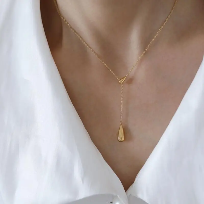 Drop-Shaped Golden Necklace - Waterproof