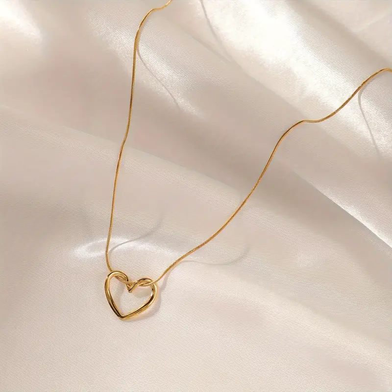 Heart Shape Pendant Necklace - Waterproof