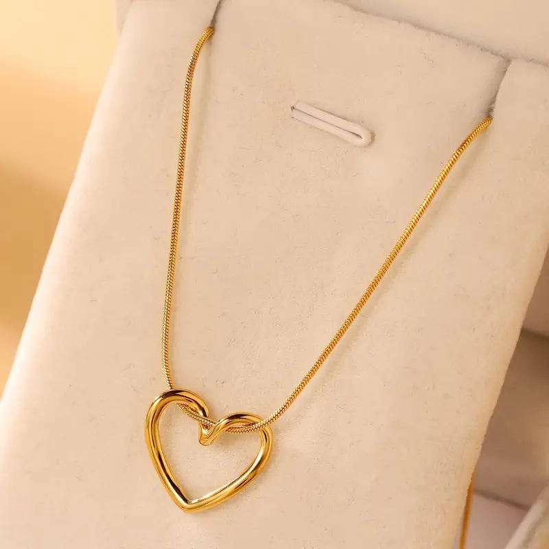 Heart Shape Pendant Necklace - Waterproof