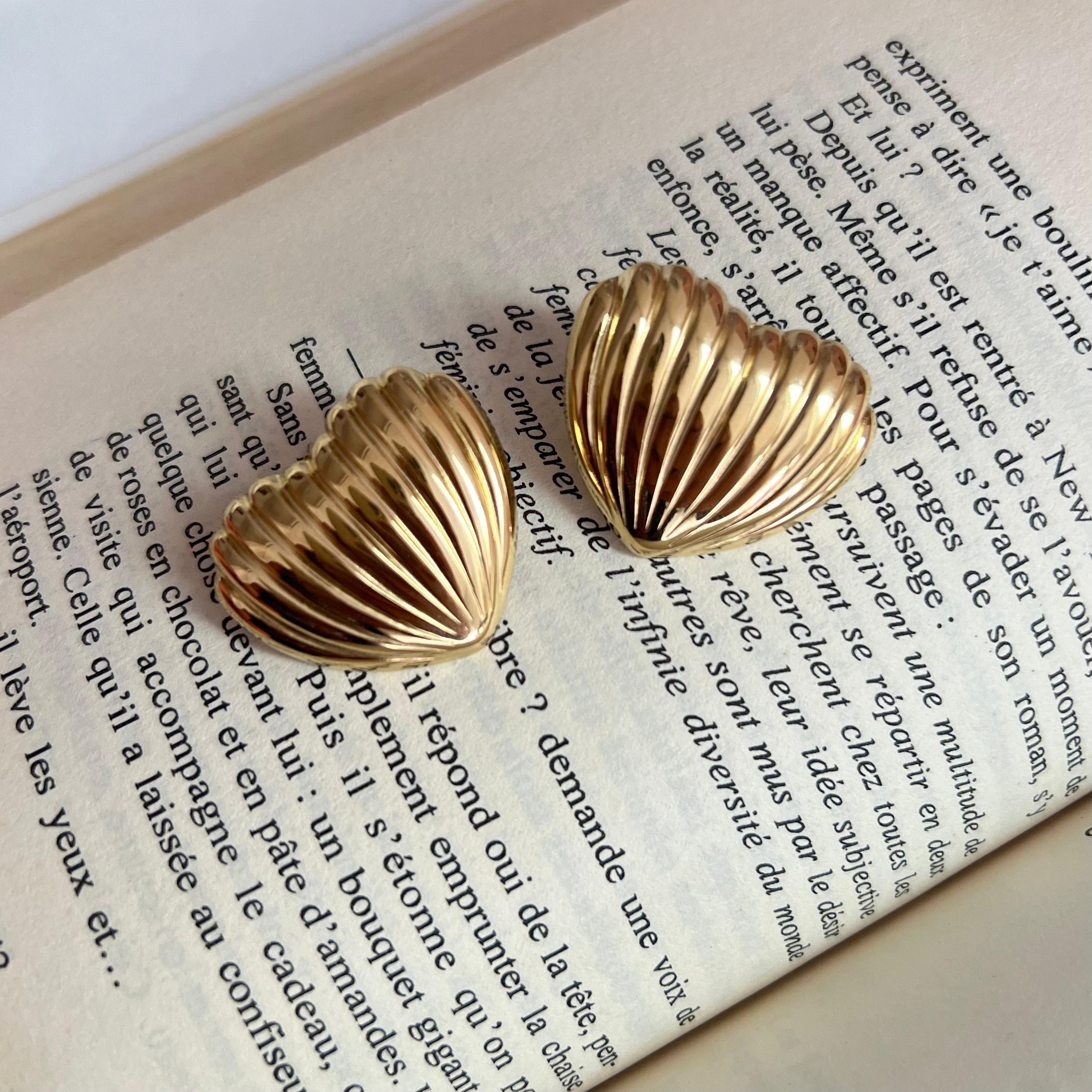 Shell-Heart Earrings - Waterproof