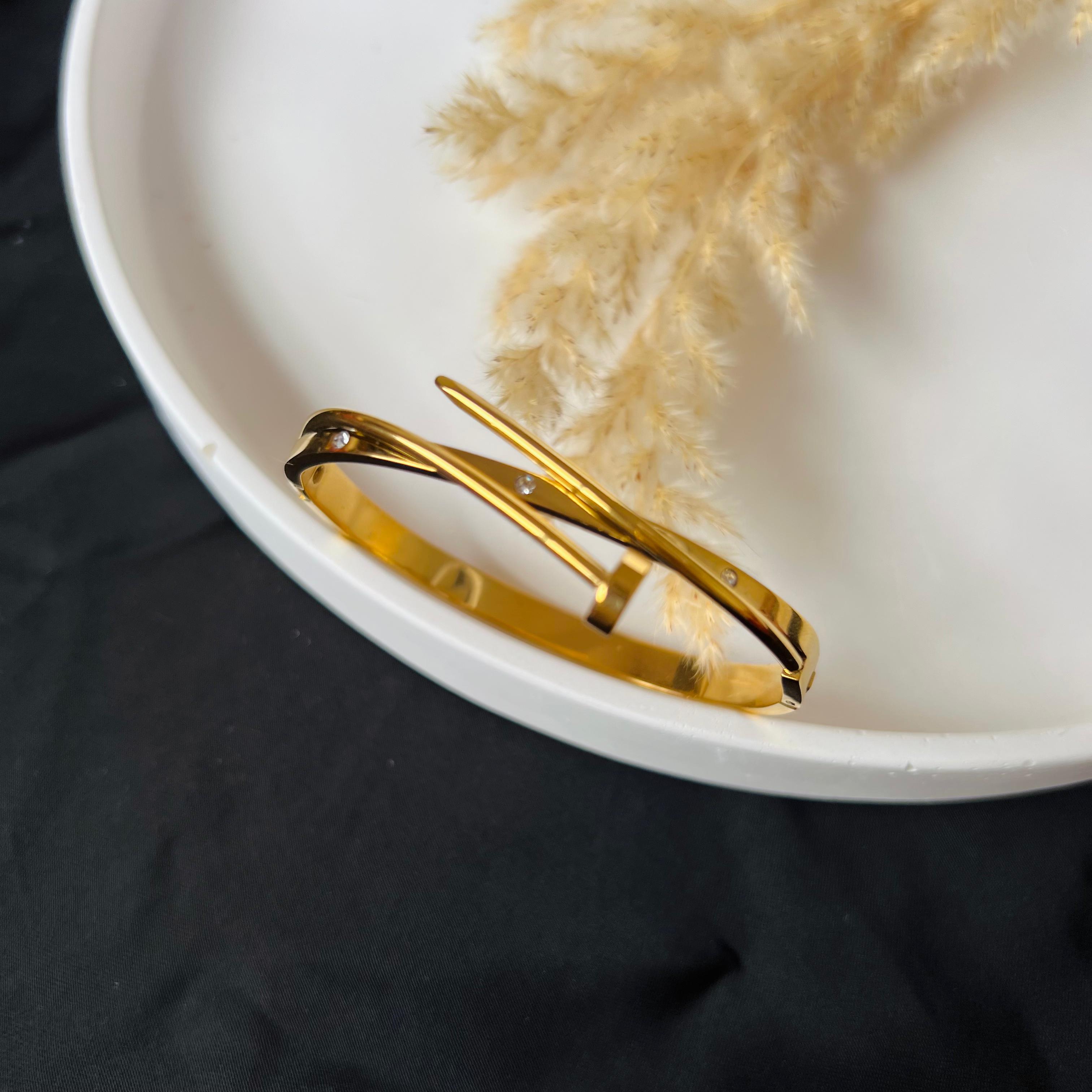 Special Nail Bangle Bracelet - Waterproof