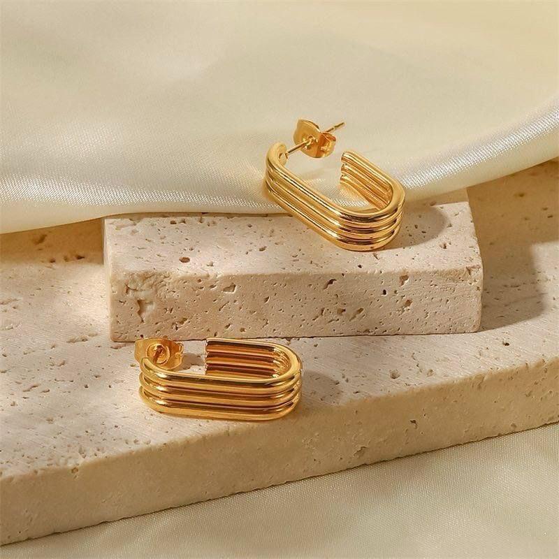 Sleek Earrings - Waterproof 