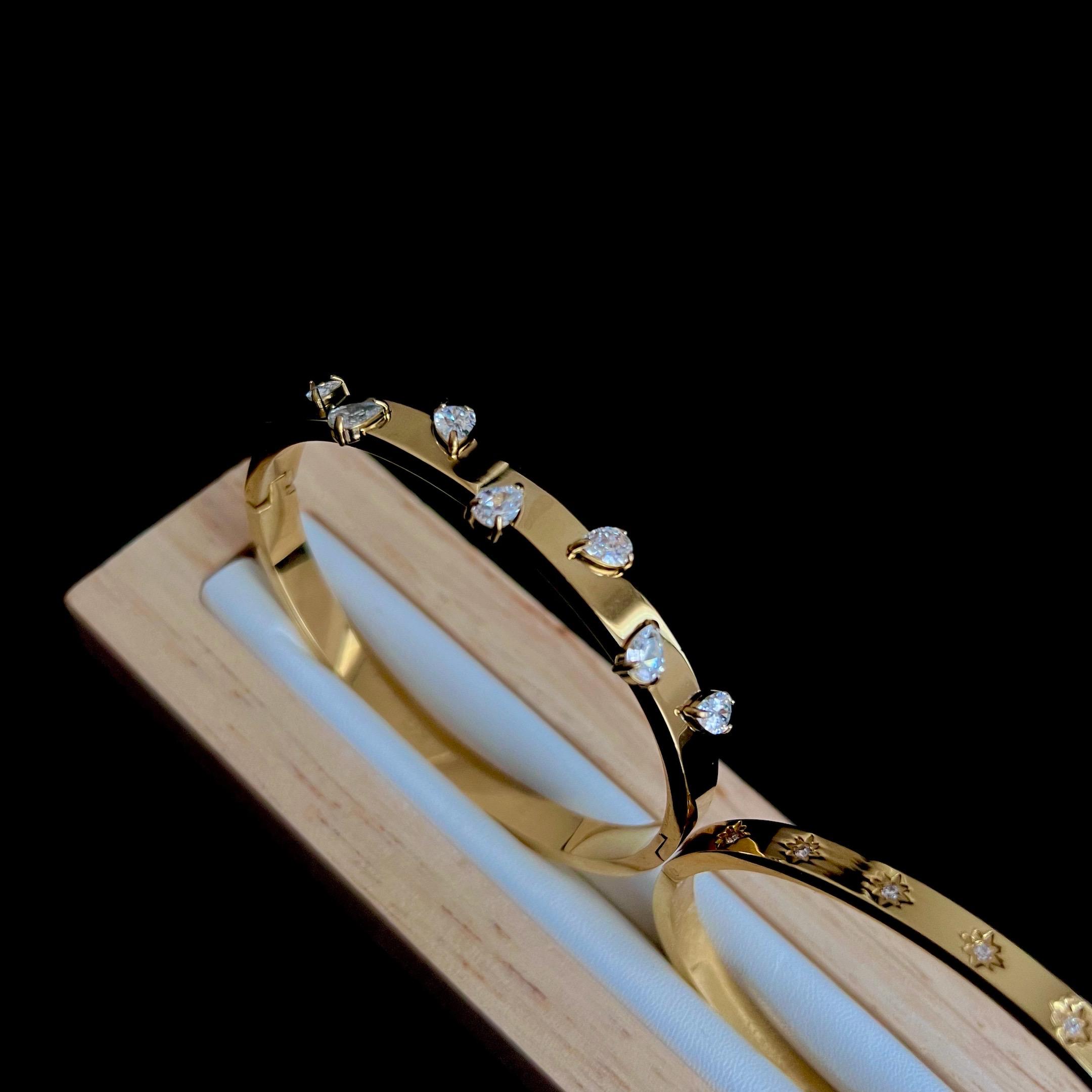Teardrop Bracelet, Waterproof