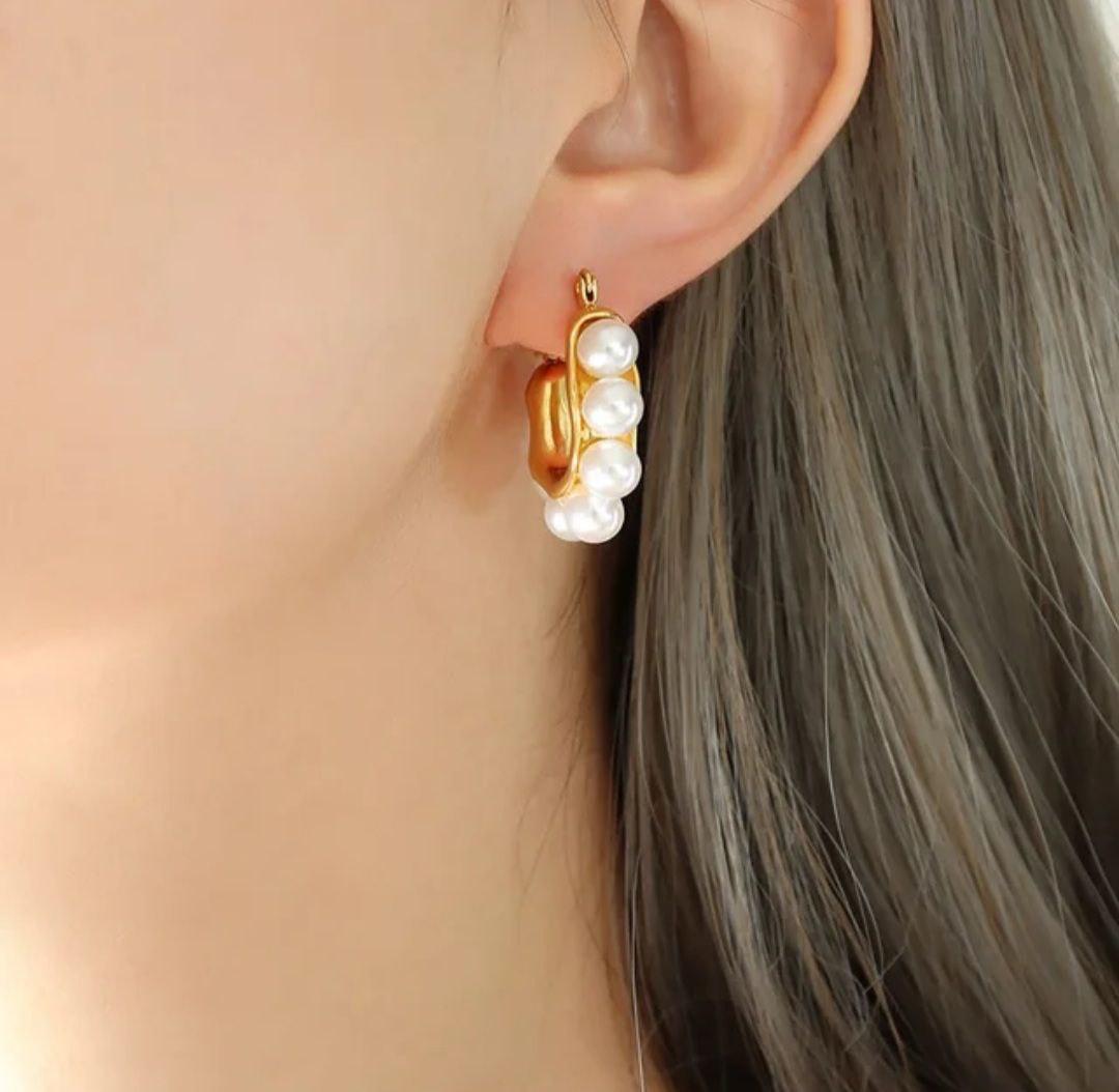 Pearl Hoop Earrings - Waterproof