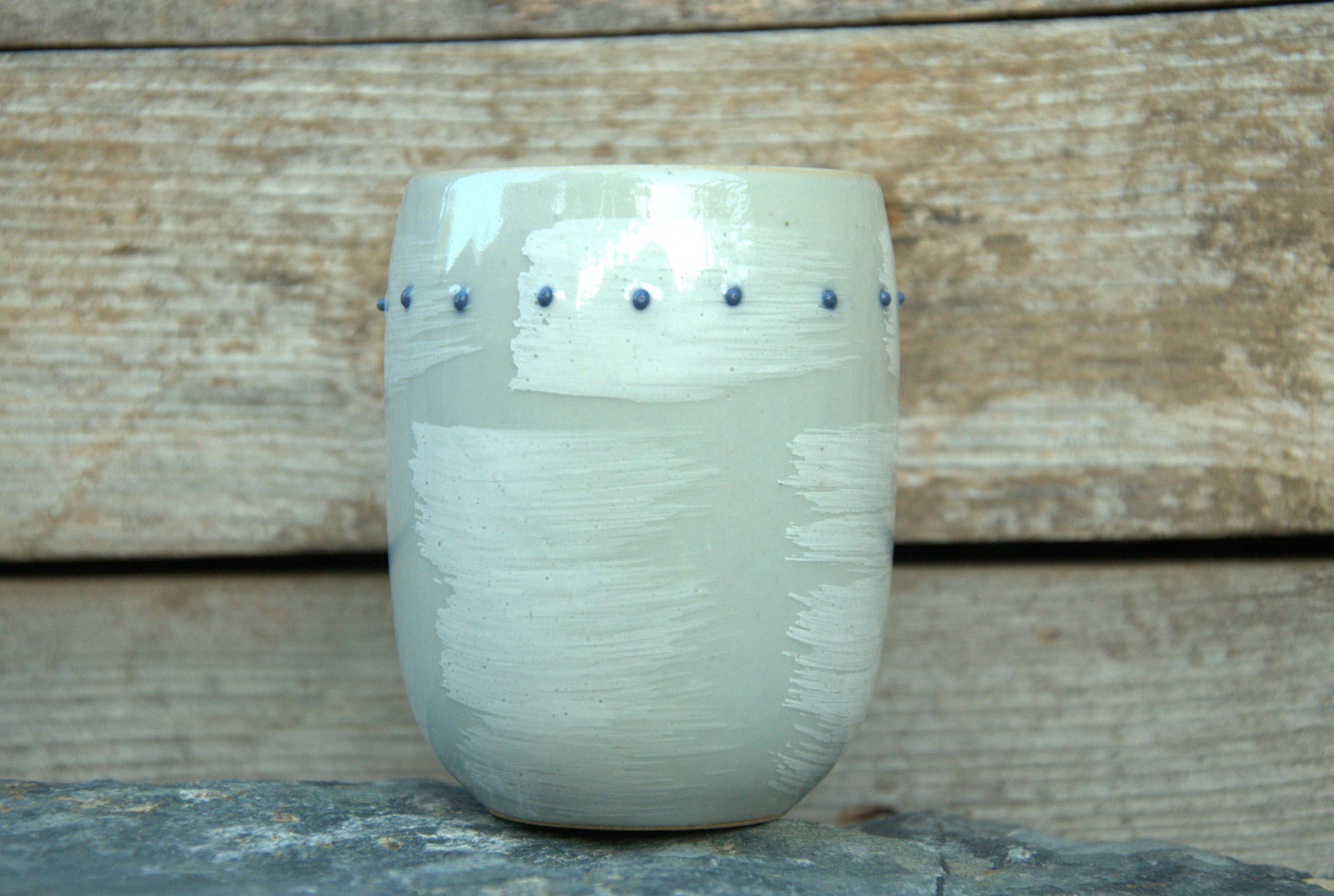 Japanese white brush and blue dots teacup SHIROHAKE DOT