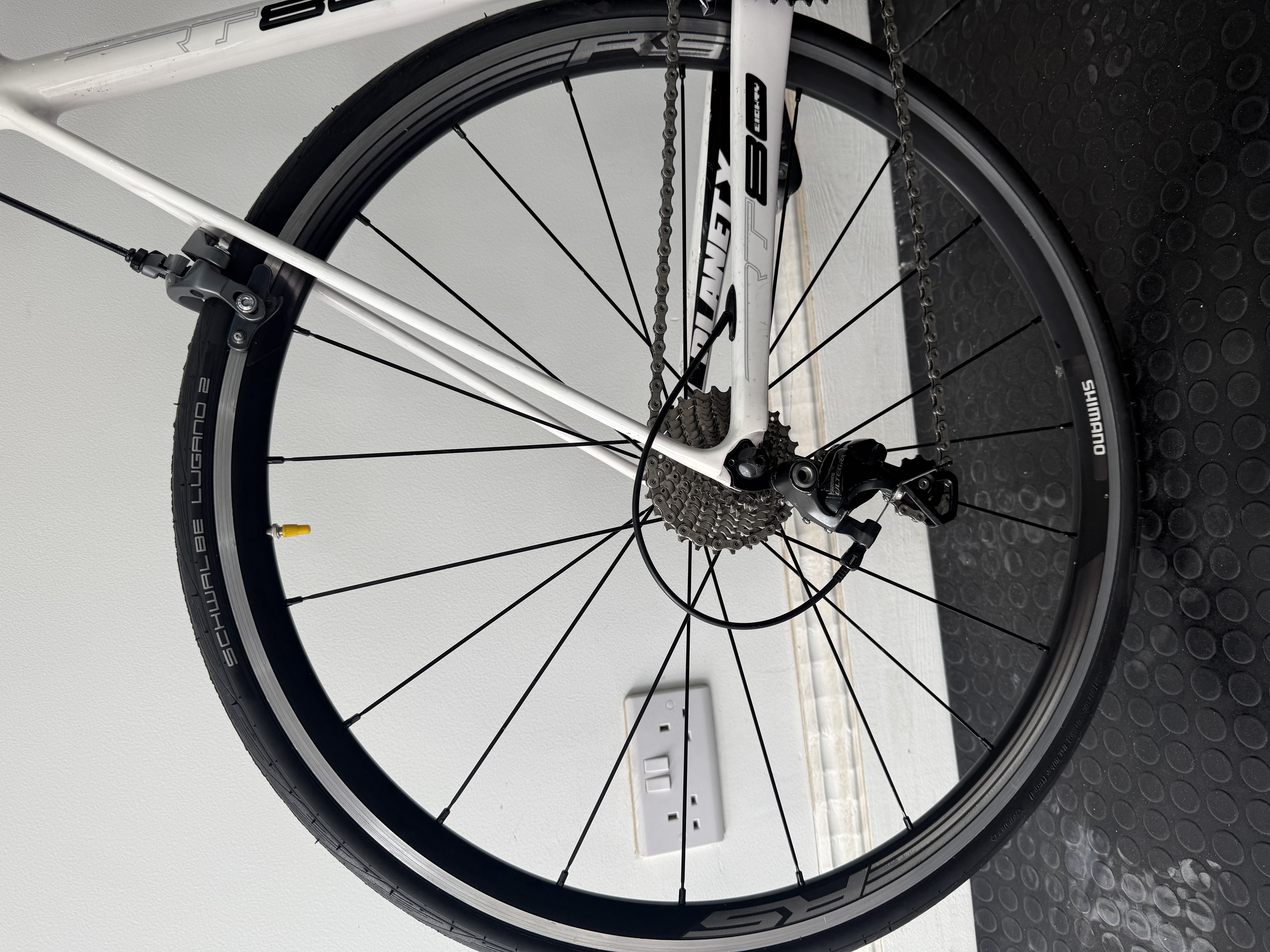 Planet X Full Carbon