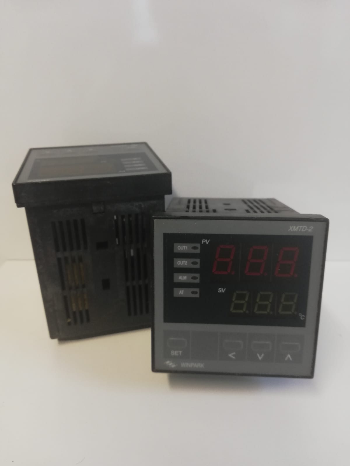Digital Temperature Controller