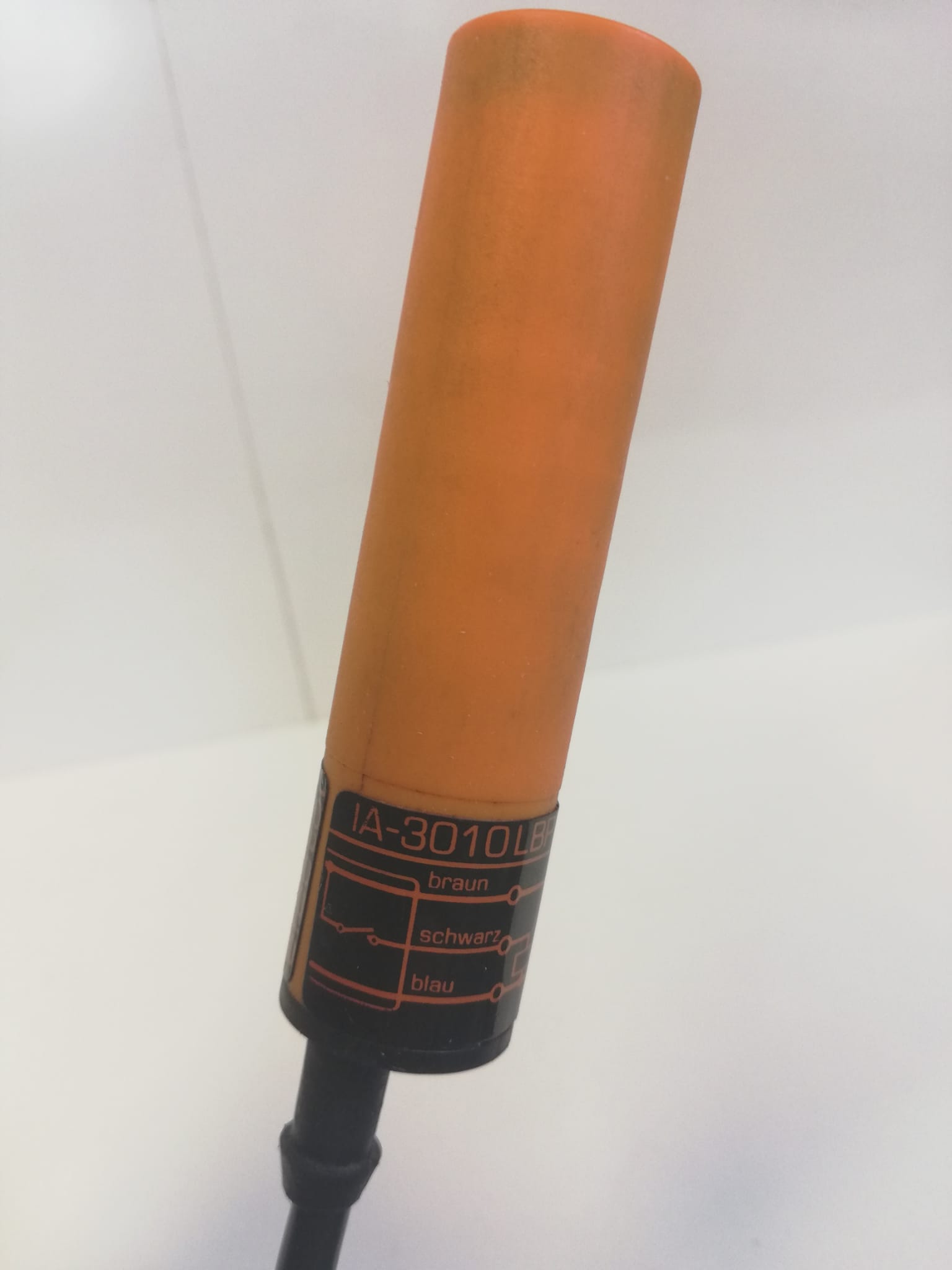 IFM IA-3010LBPOG Inductive Sensor