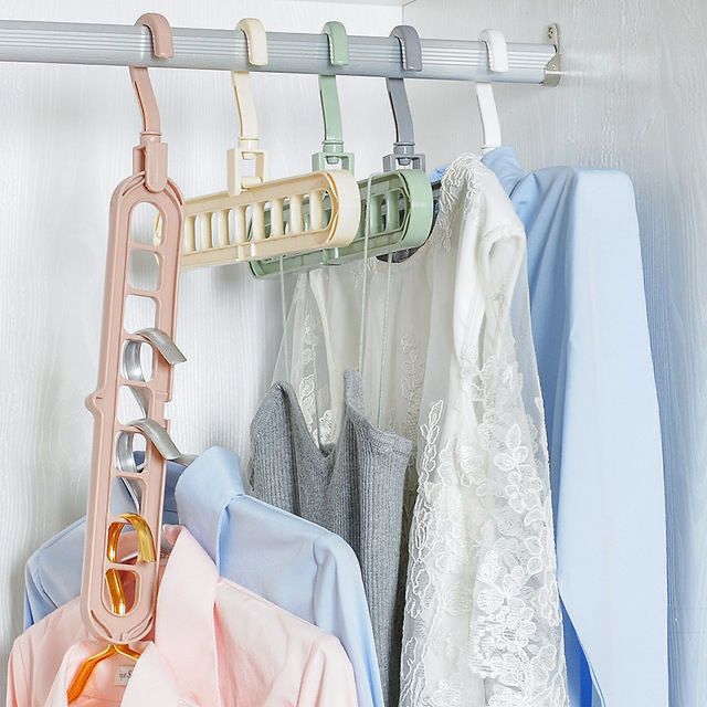 Multi-hanger holder