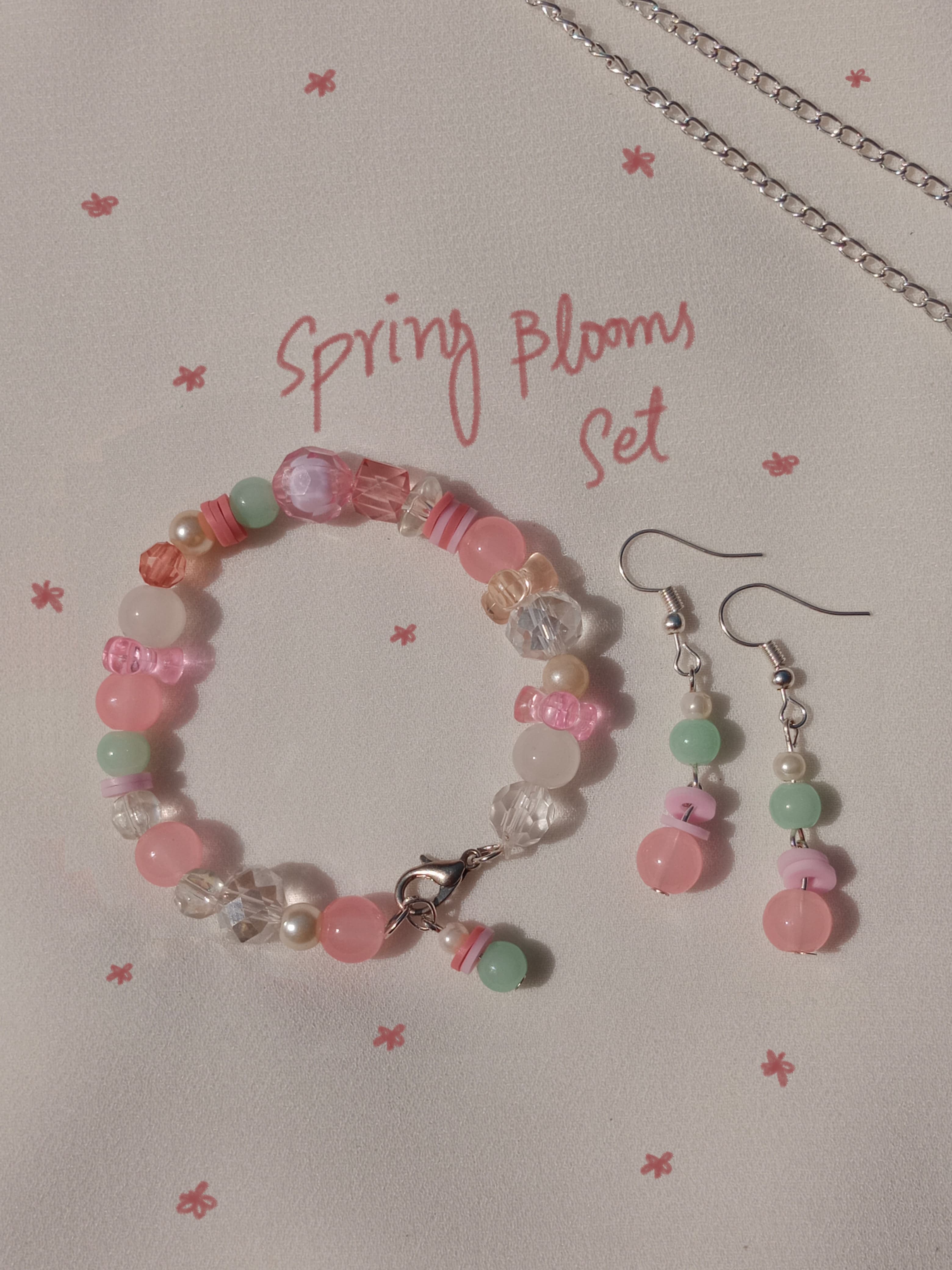 Spring Blooms Jewelry Set