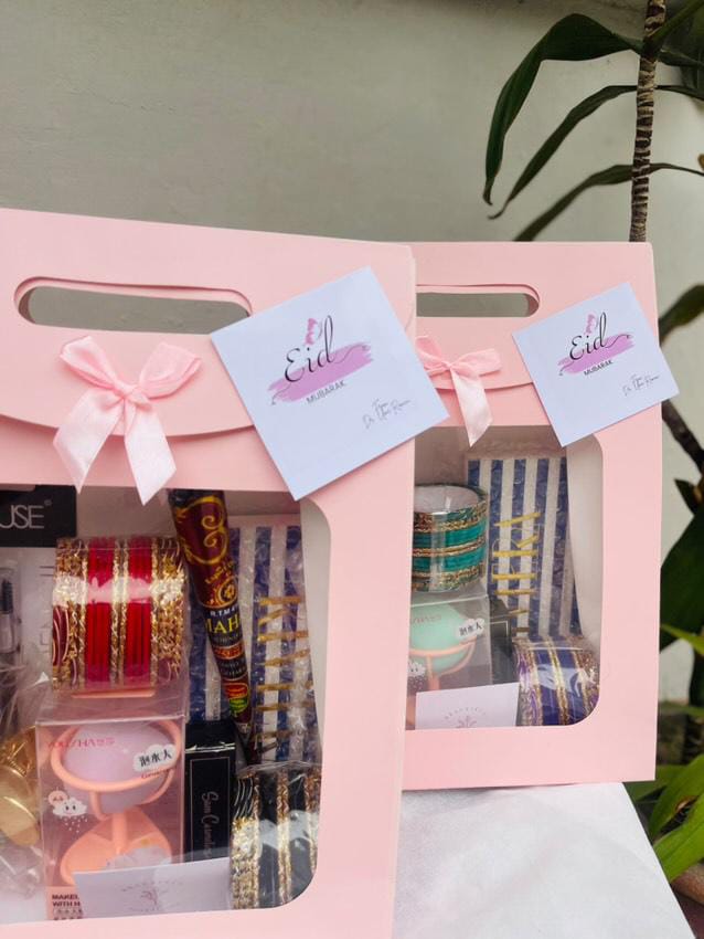 Customized Gift boxes 