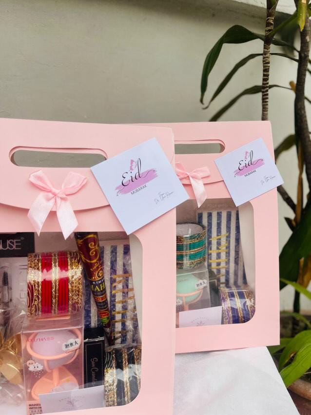 Customized Gift boxes 