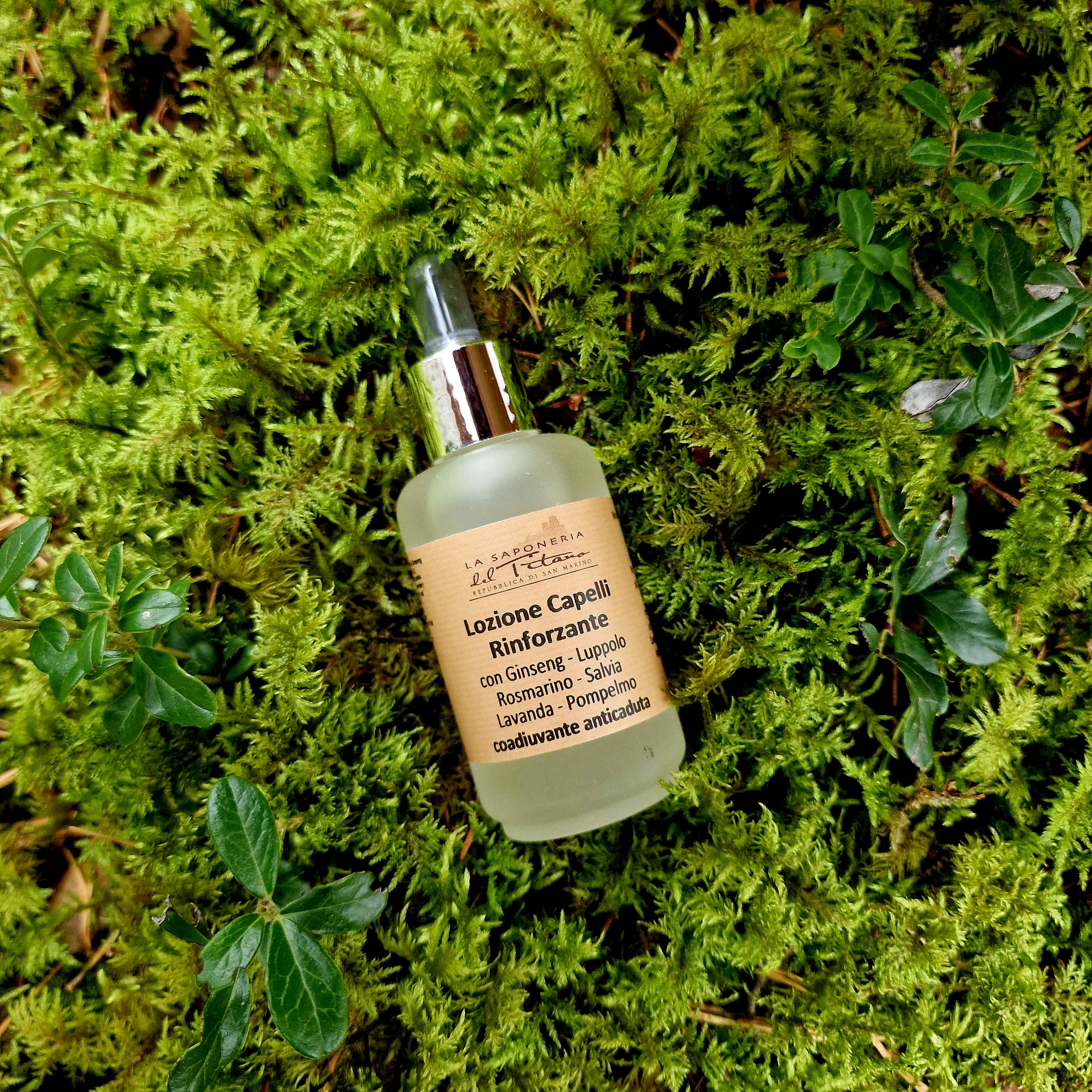 Stiprinantis plaukų serumas