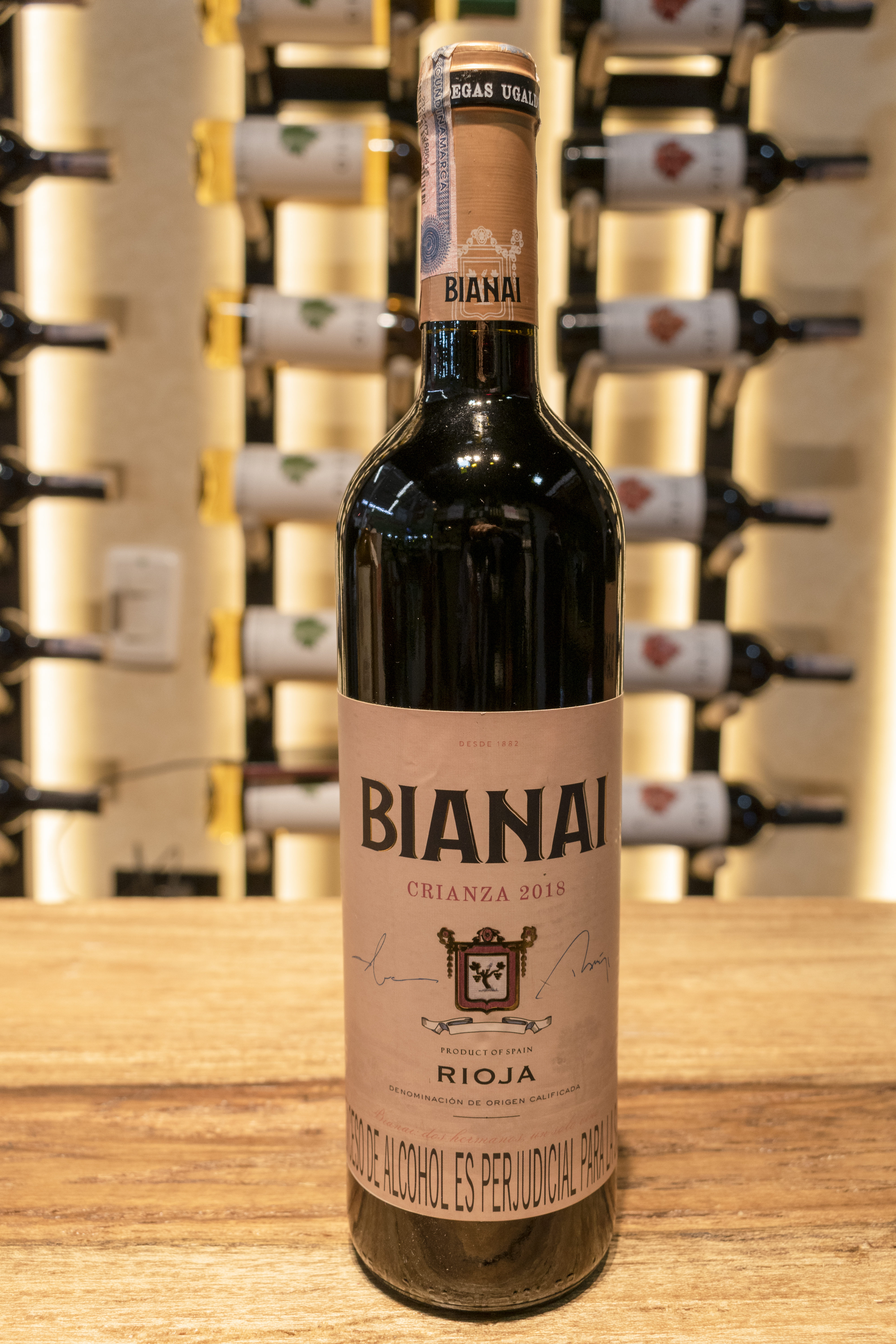 VINO BIANAI