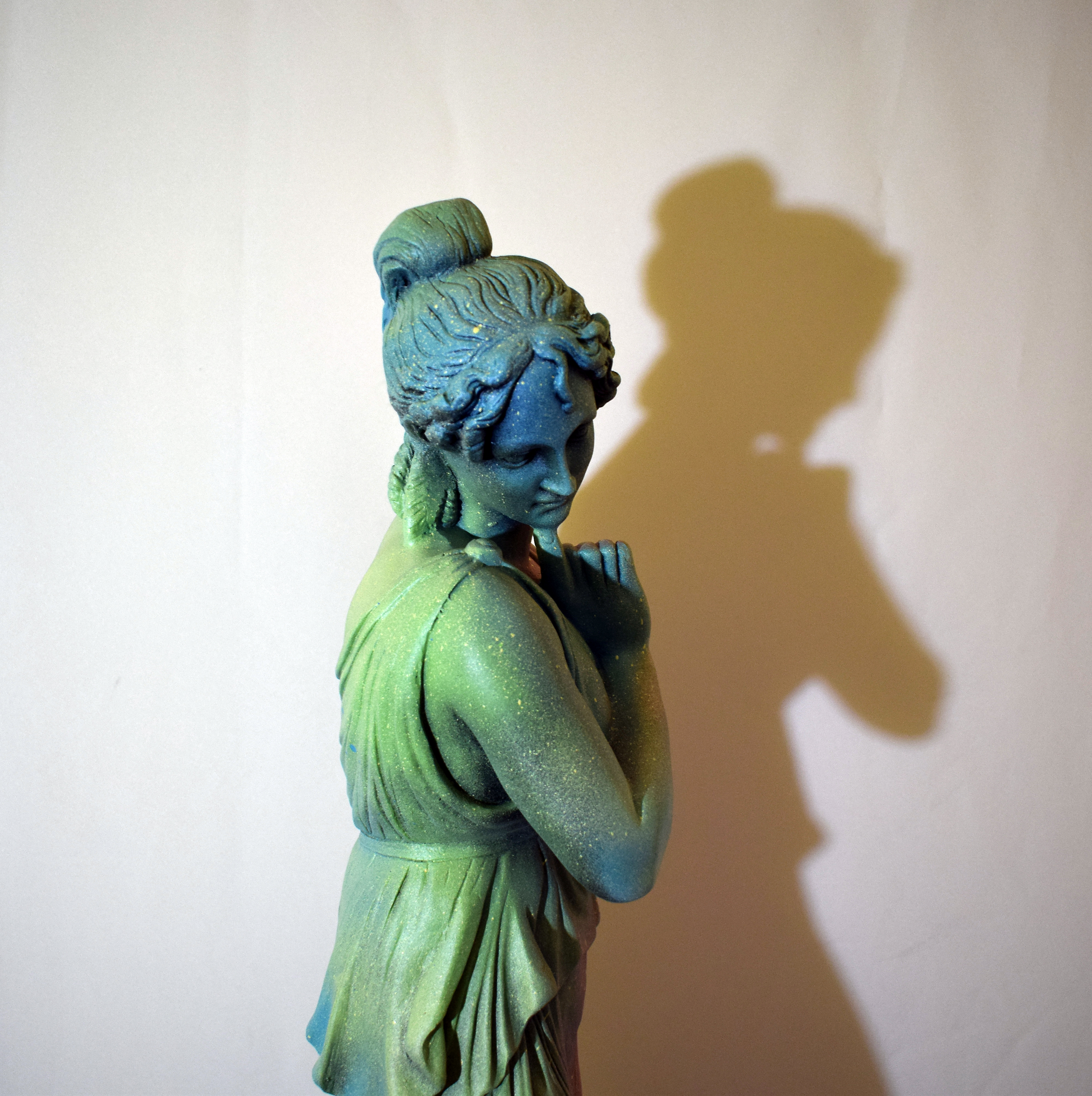 "Inseguridades" Escultura original 68x20x24 cm