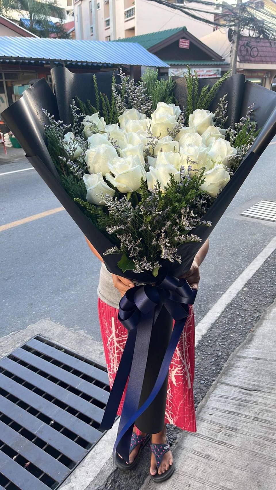 Elegant White Rose Bouquet