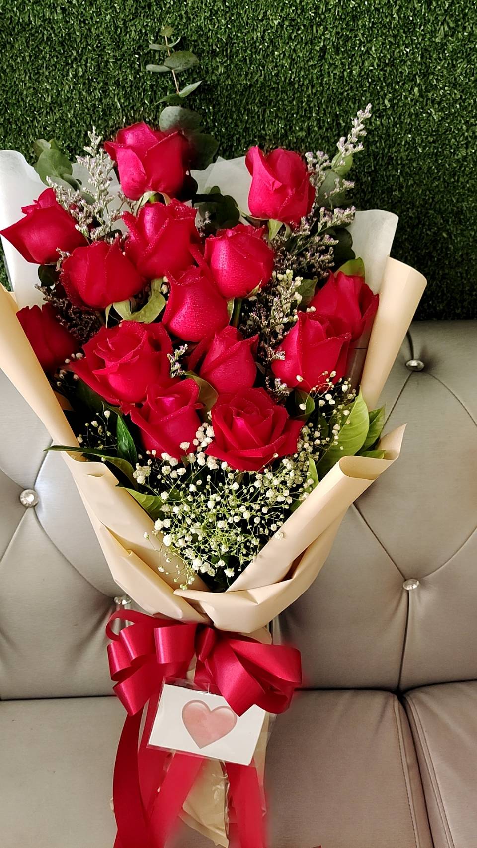 Elegant Red Rose Bouquet